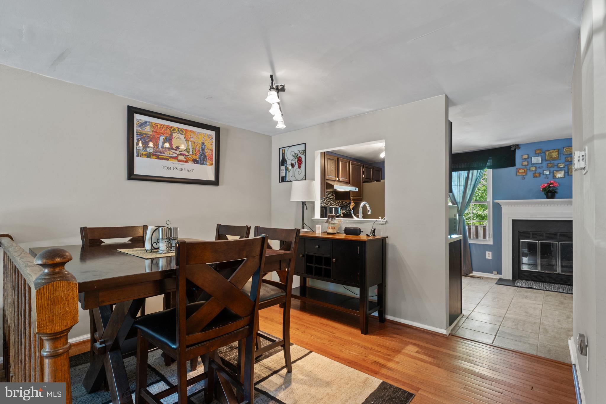 GUNNERS LAKE VILLAGE - Residential