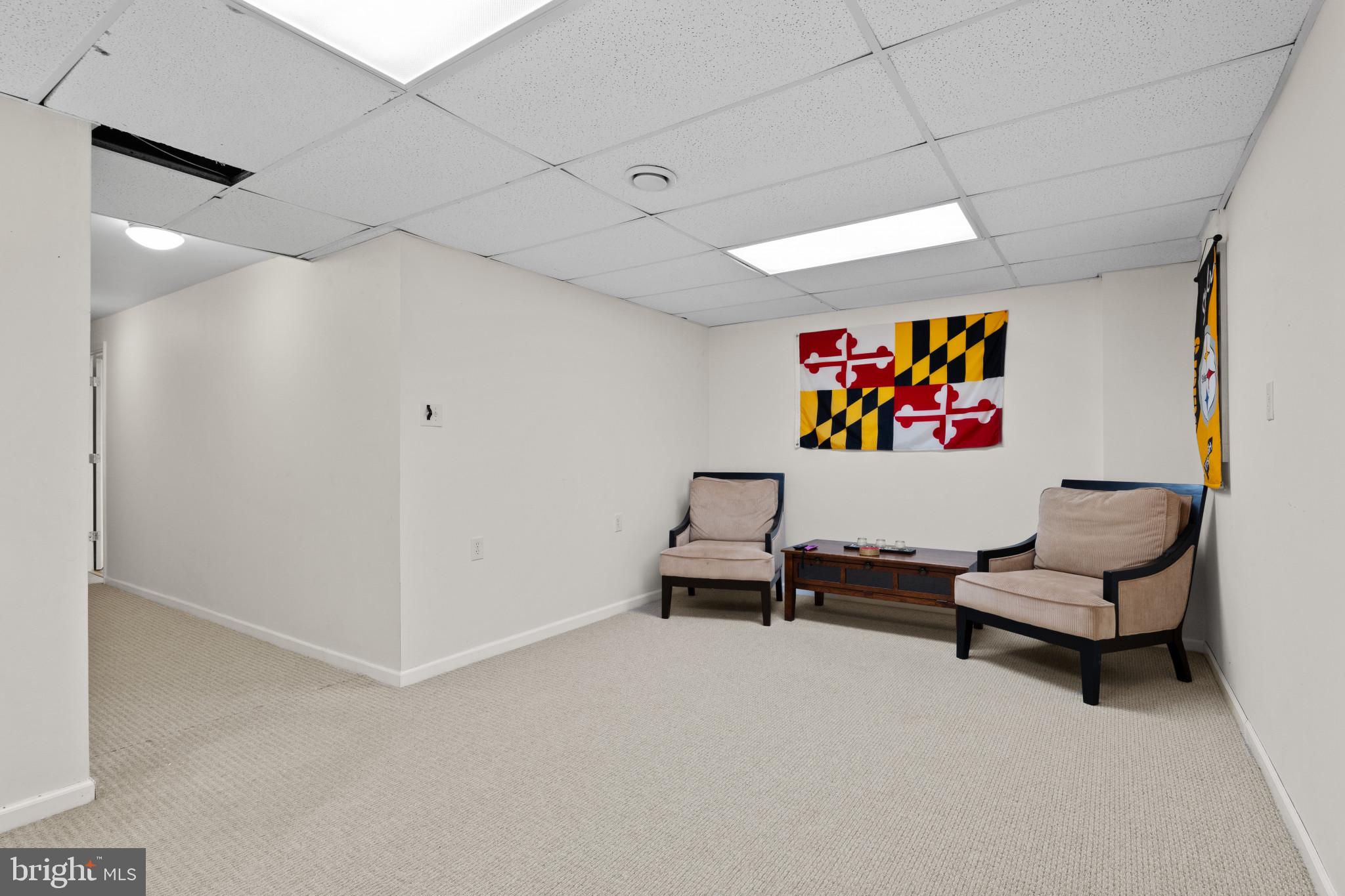 GUNNERS LAKE VILLAGE - Residential