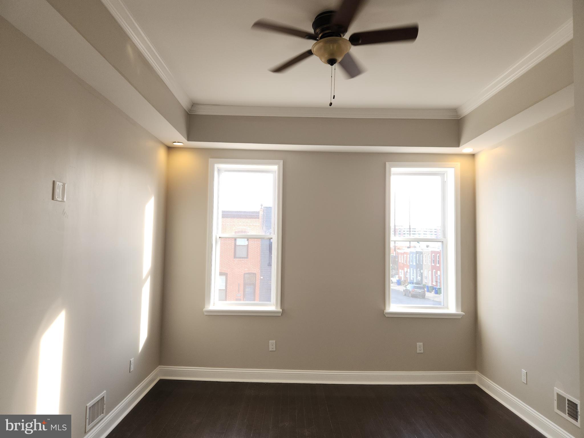 BROADWAY EAST - Residential