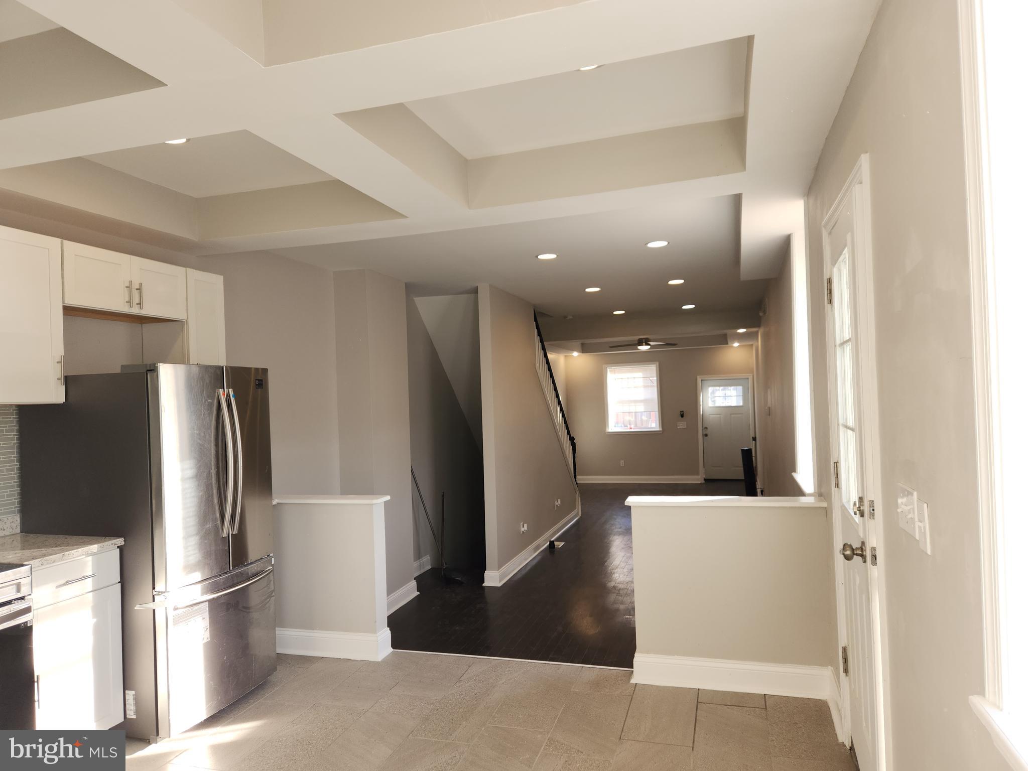 BROADWAY EAST - Residential