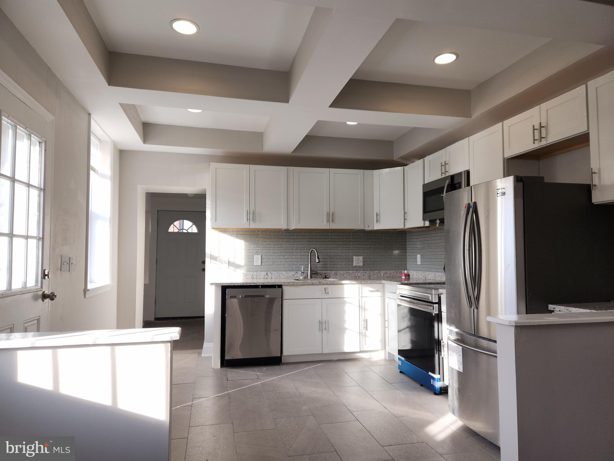 BROADWAY EAST - Residential