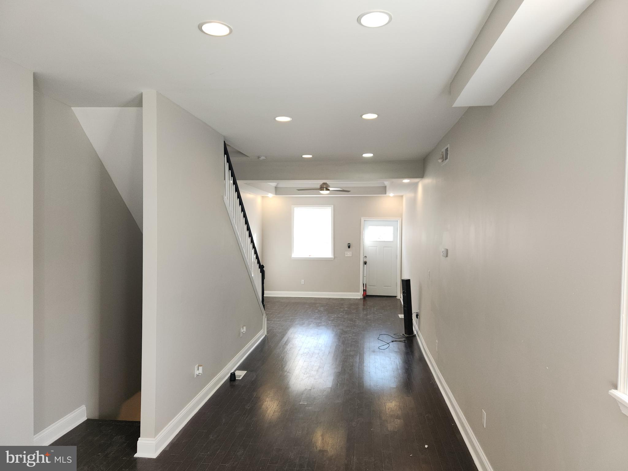 BROADWAY EAST - Residential