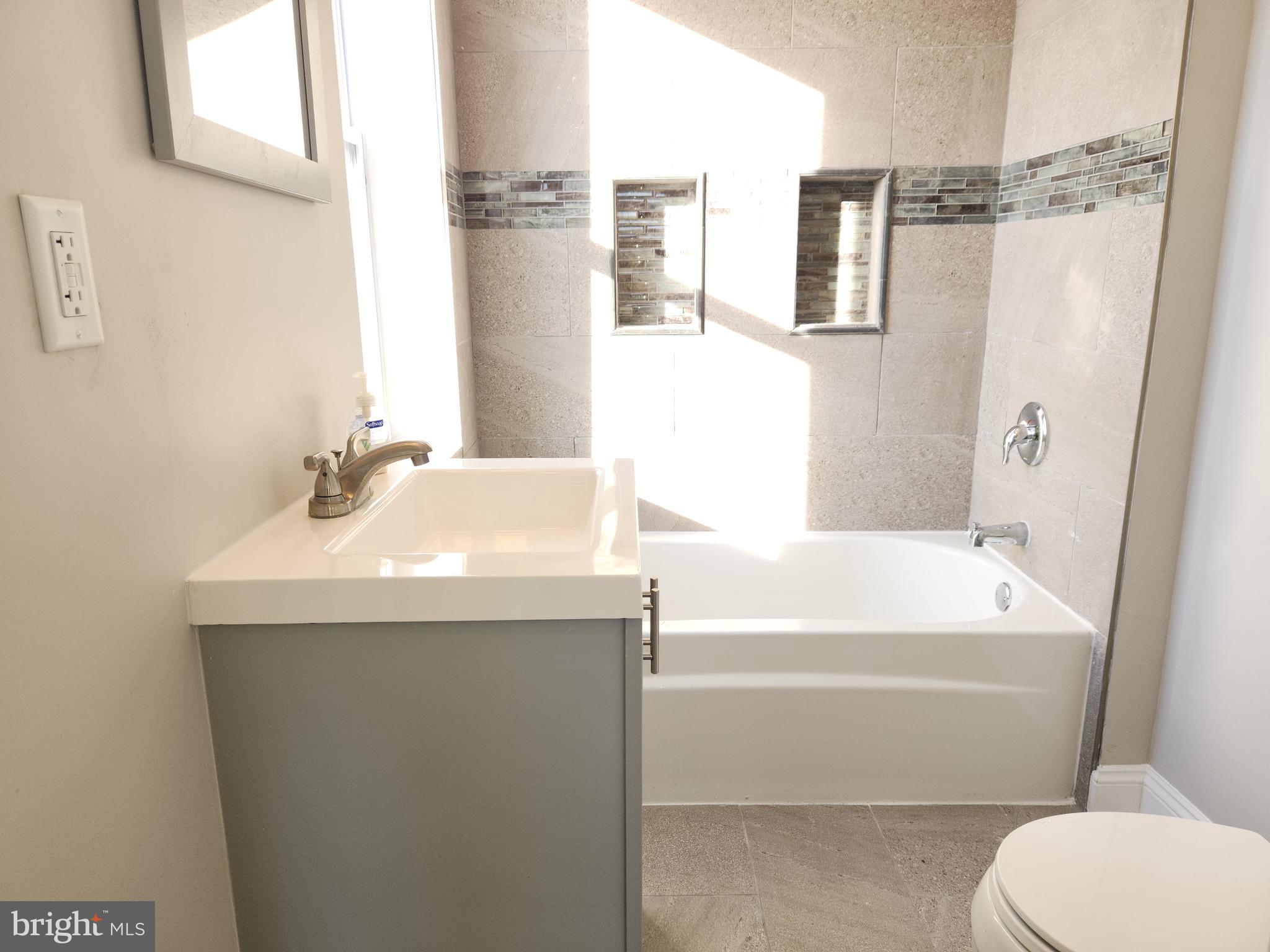 BROADWAY EAST - Residential