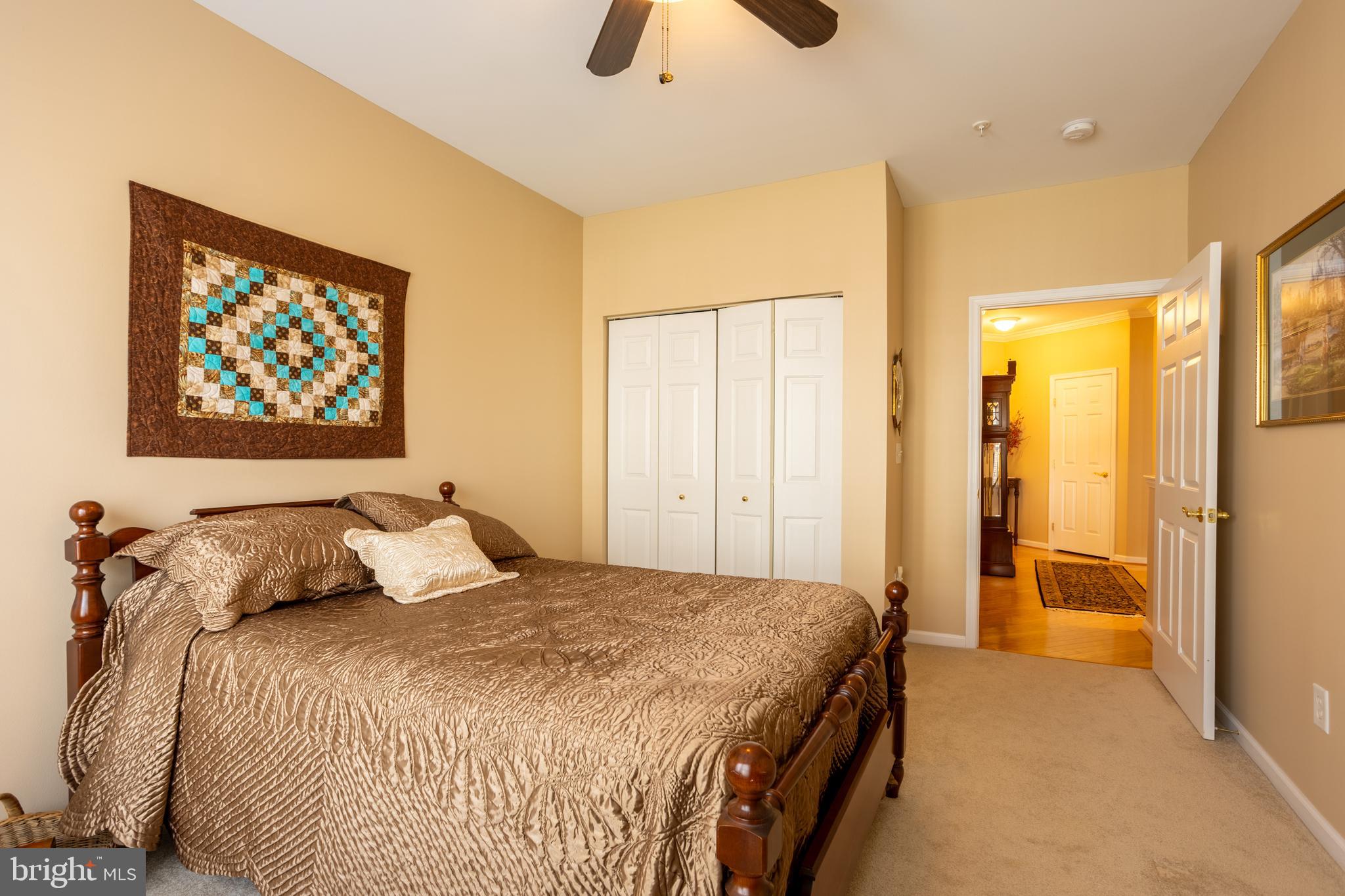 KINGS CROSSING POINT - Residential