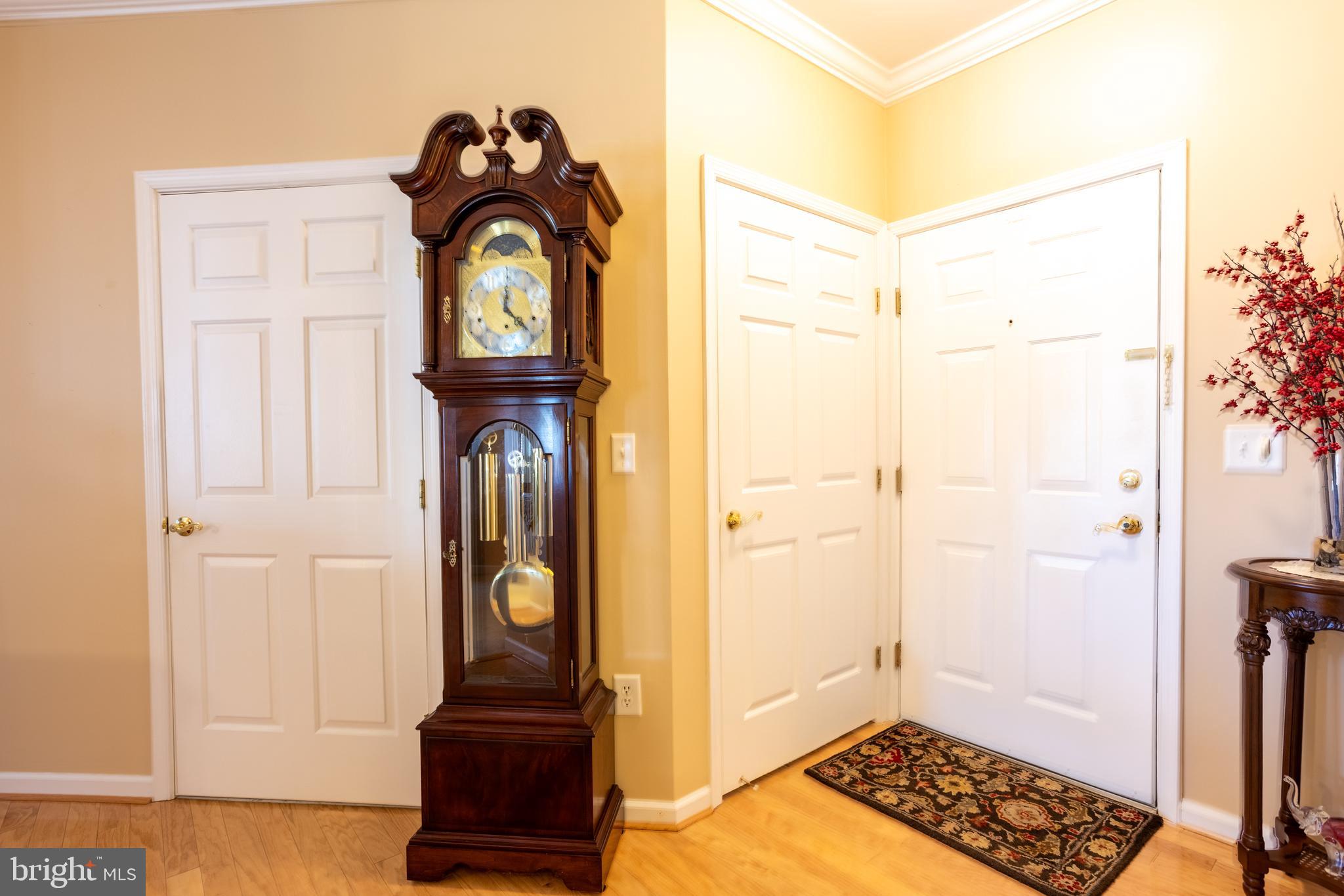 KINGS CROSSING POINT - Residential