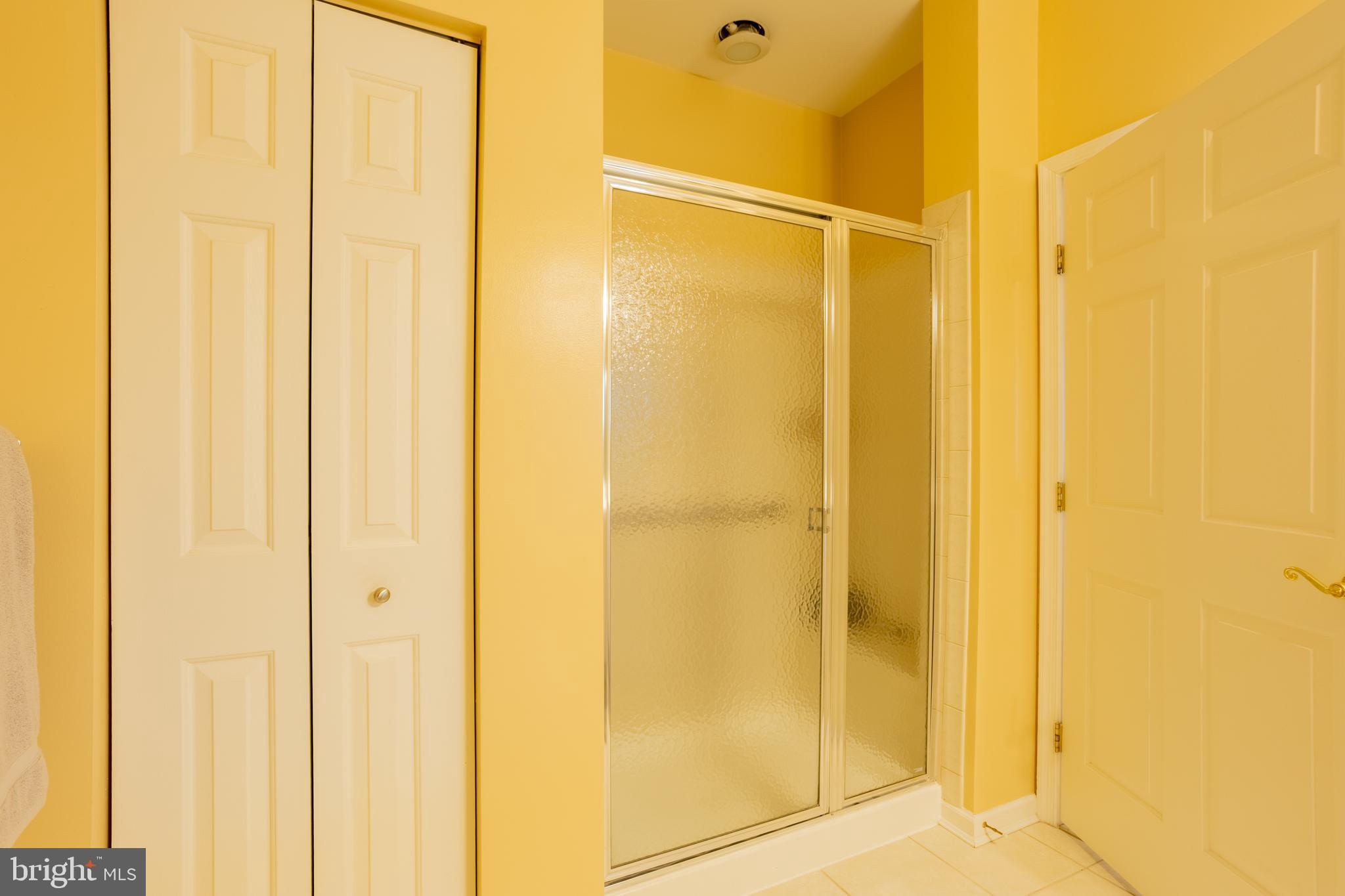 KINGS CROSSING POINT - Residential