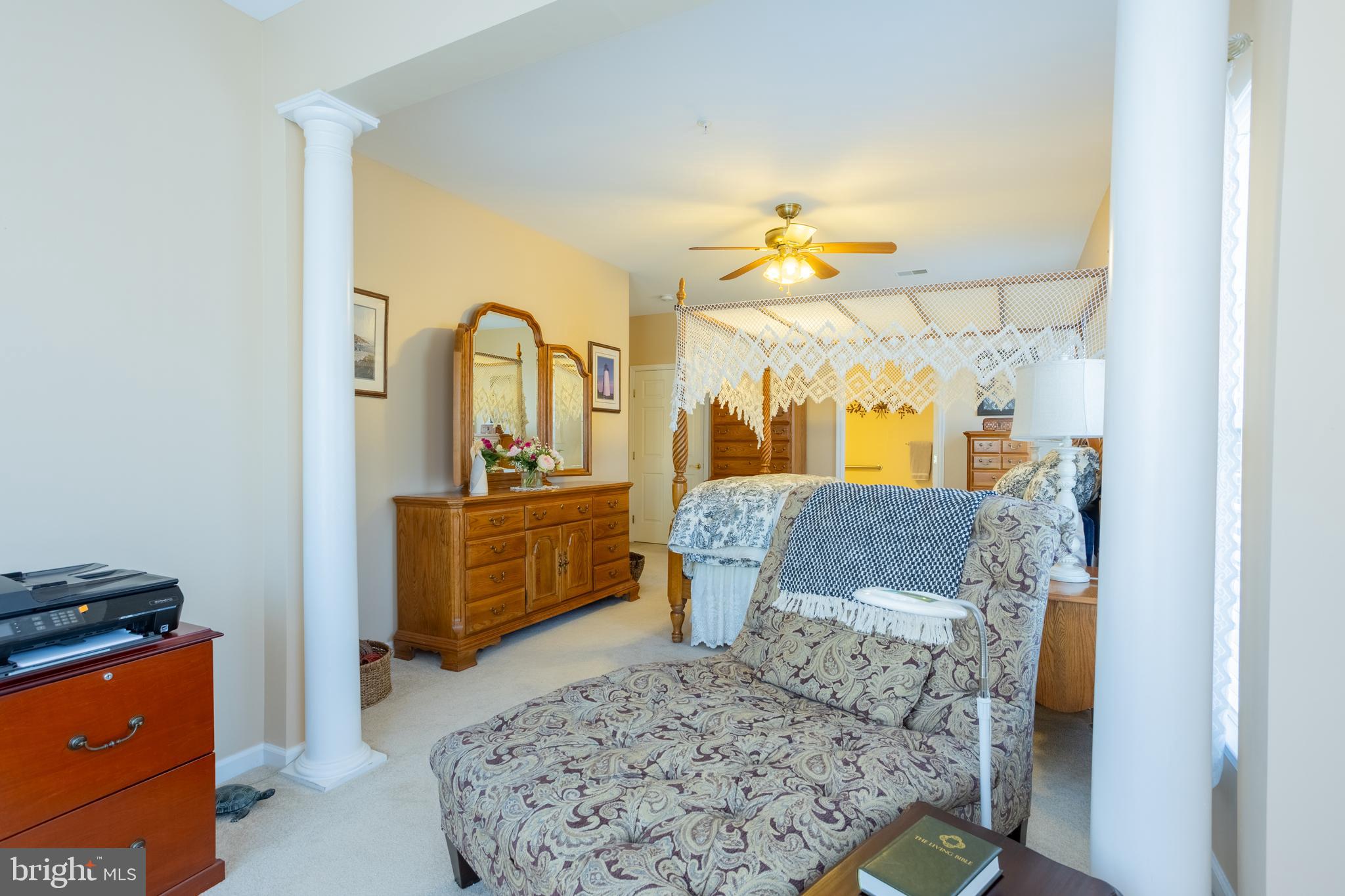 KINGS CROSSING POINT - Residential