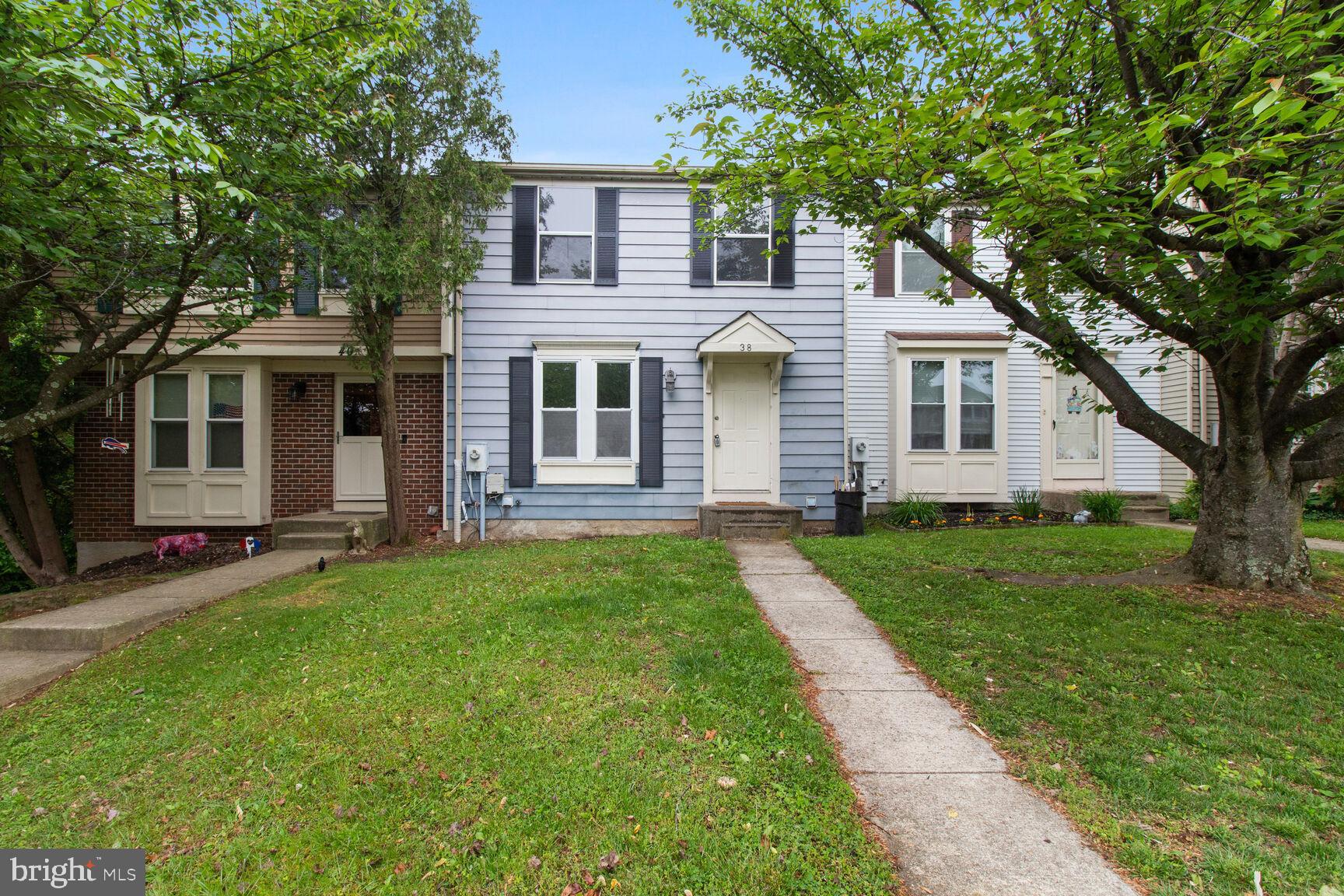 UPTON VILLAGE NORTH - Residential Lease