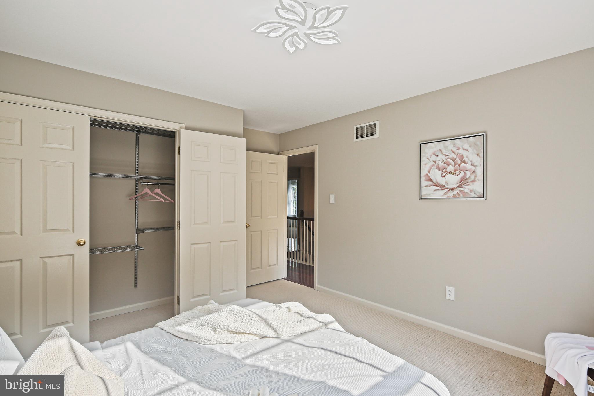 WOODBROOK - Residential