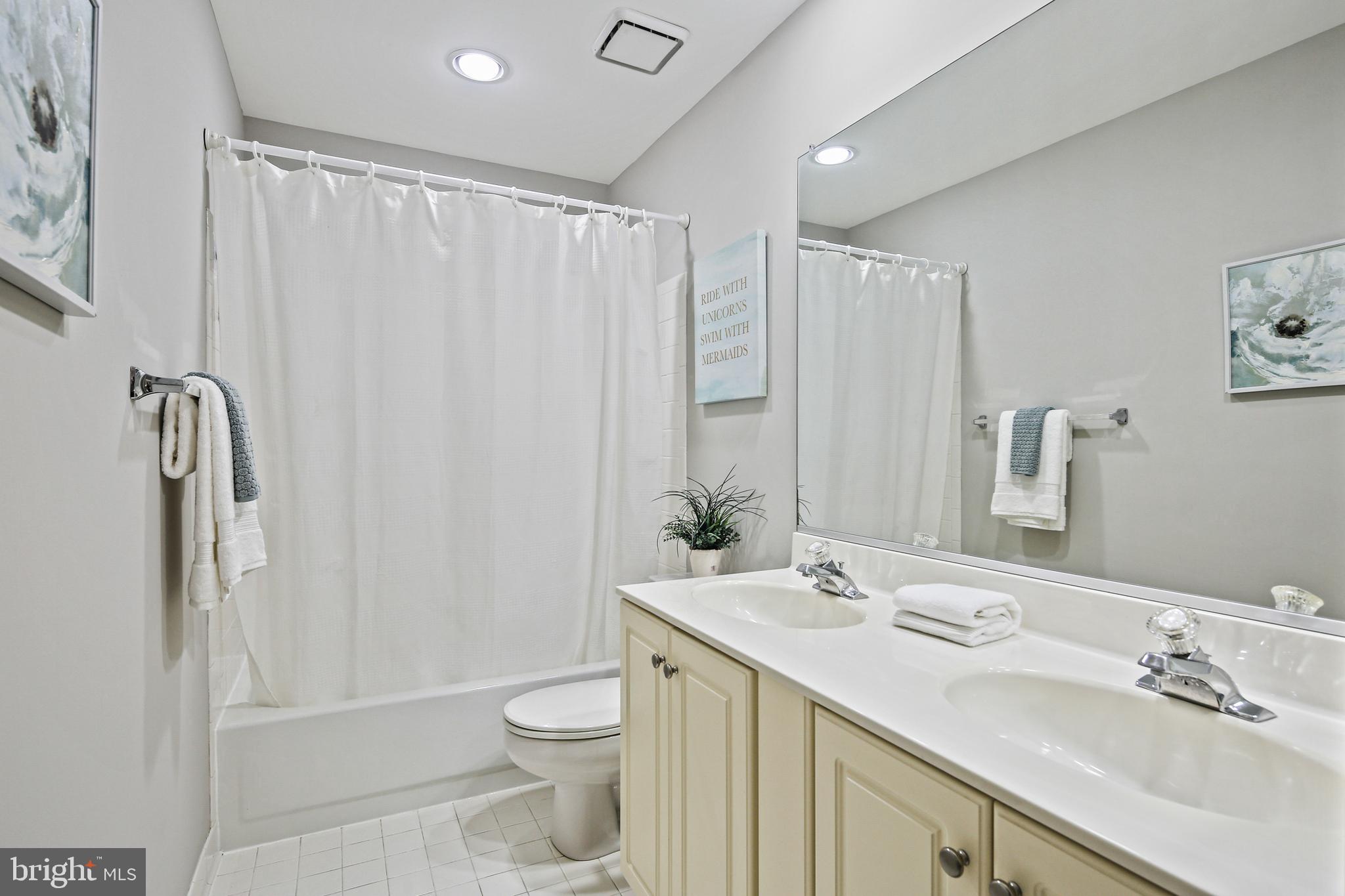 WOODBROOK - Residential