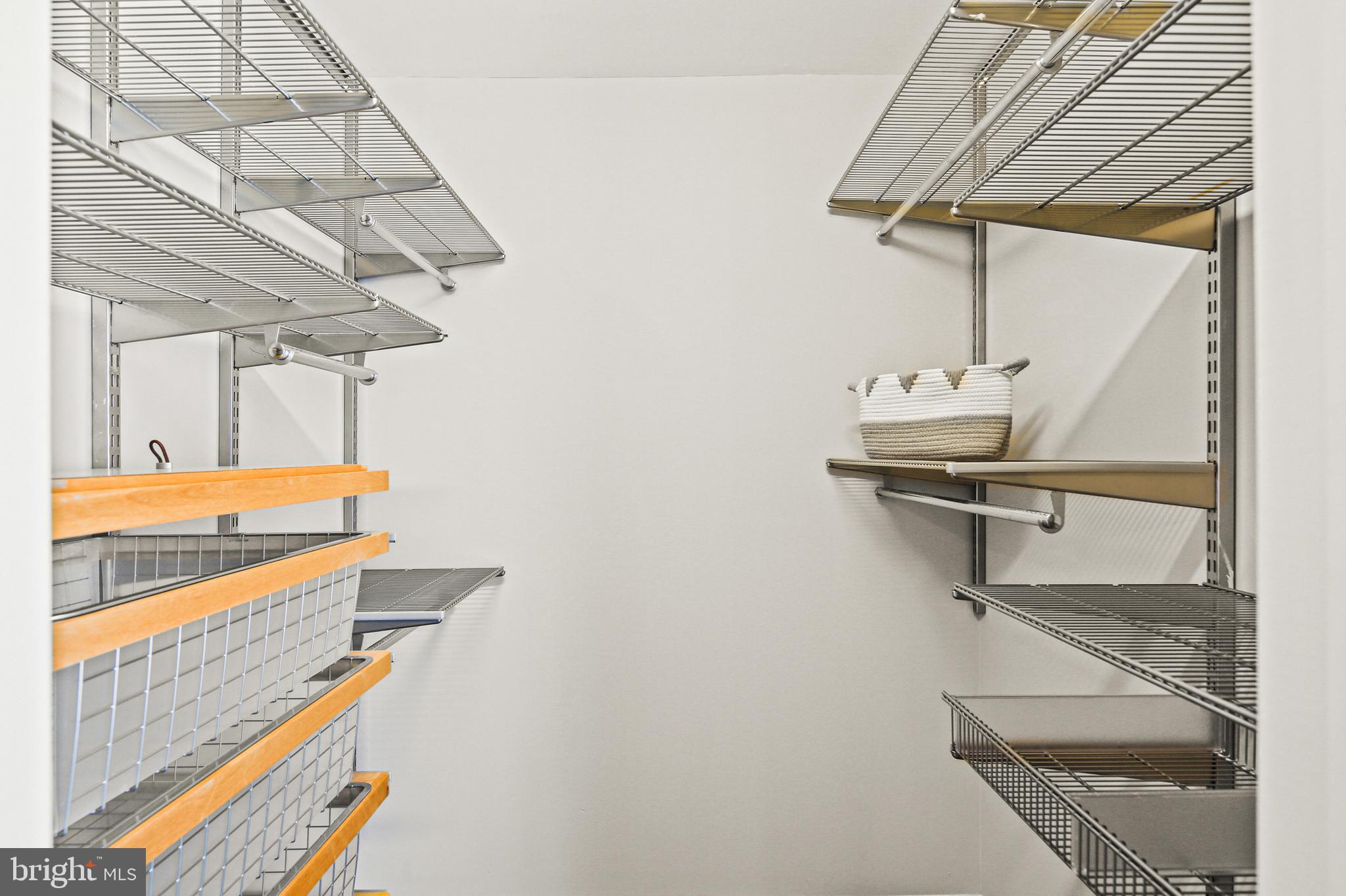 WOODBROOK - Residential