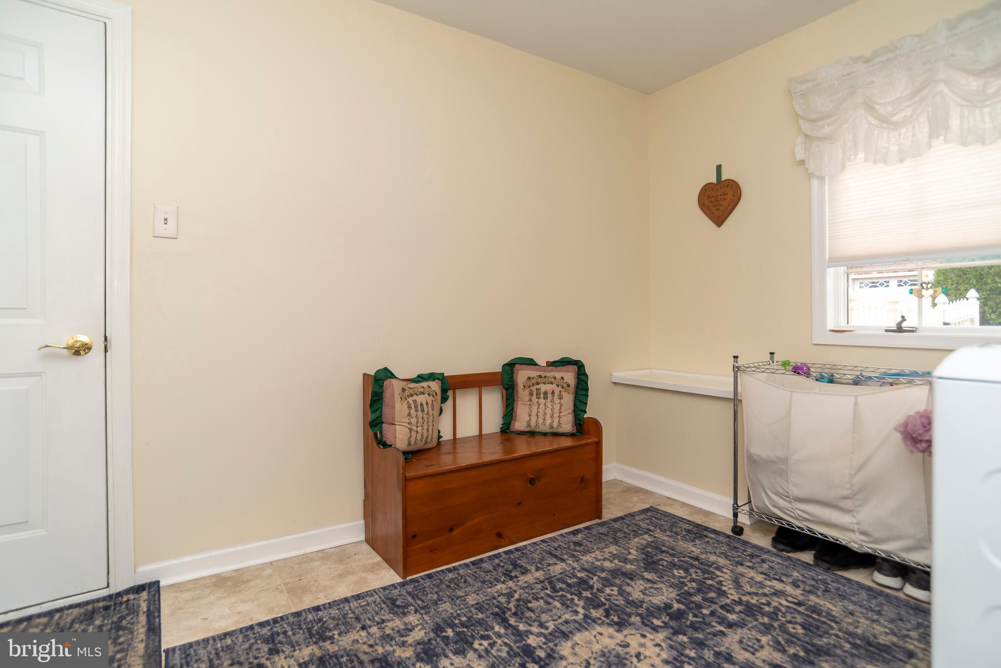 TORRESDALE MANOR - Residential