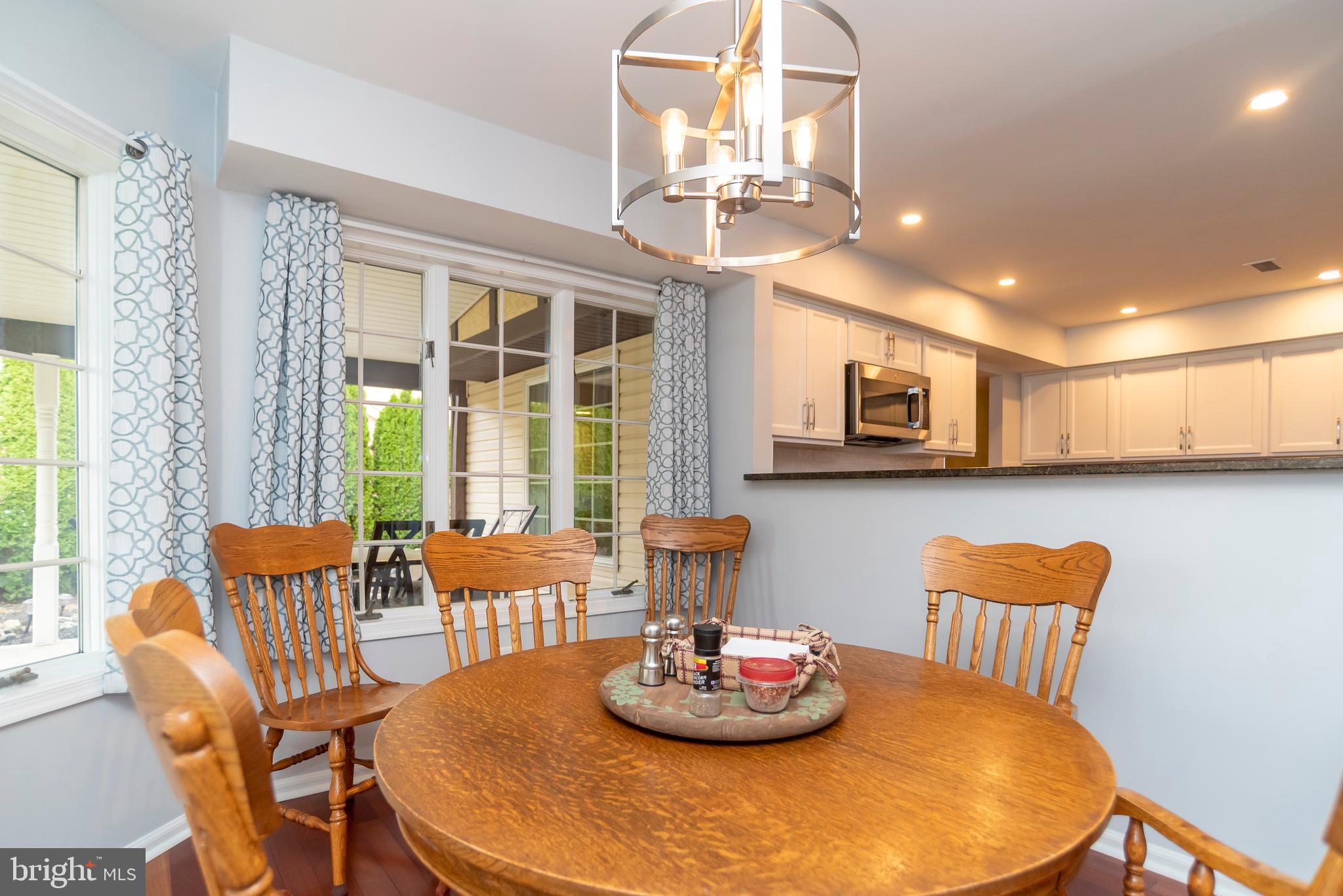 TORRESDALE MANOR - Residential