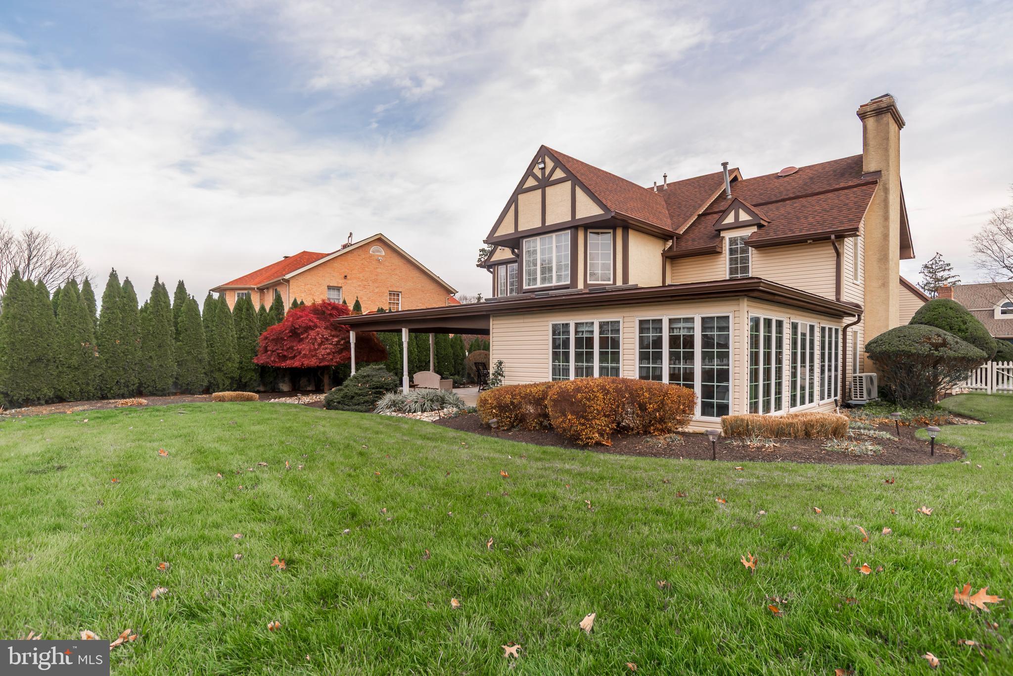 TORRESDALE MANOR - Residential