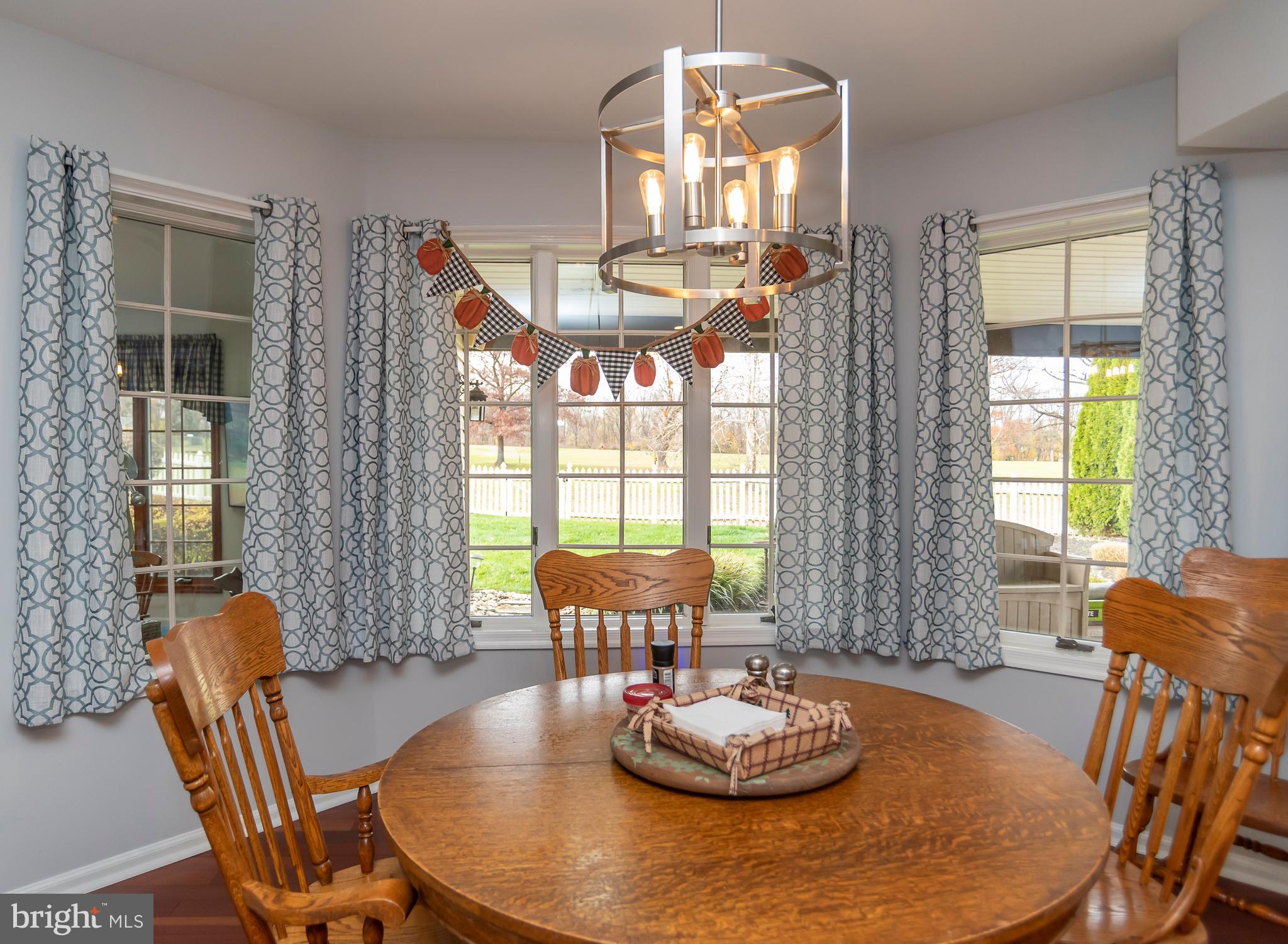 TORRESDALE MANOR - Residential