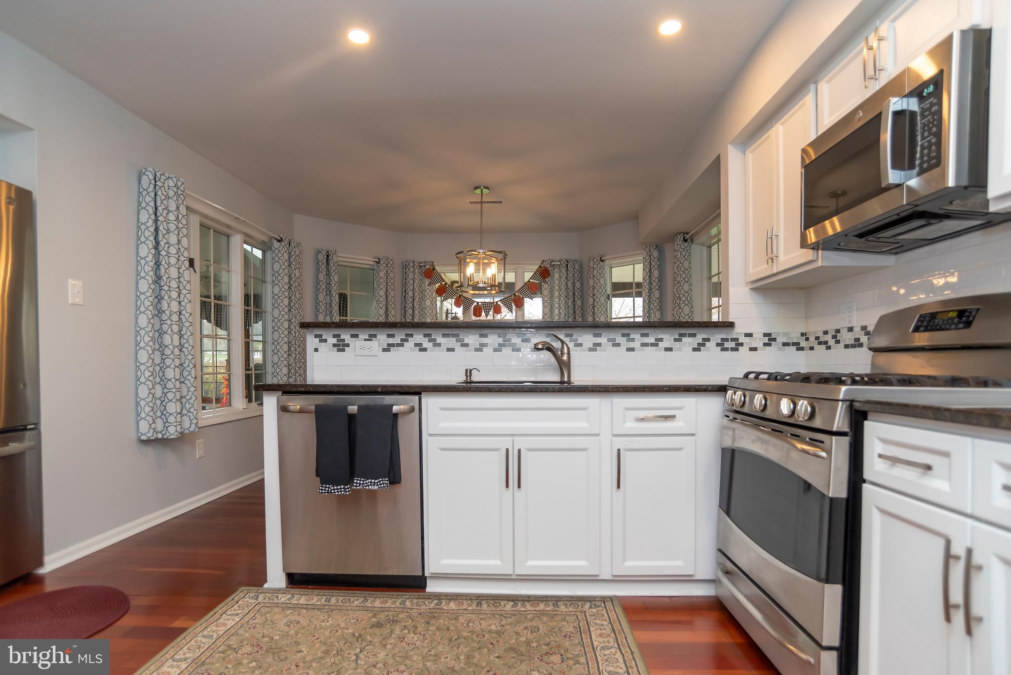 TORRESDALE MANOR - Residential