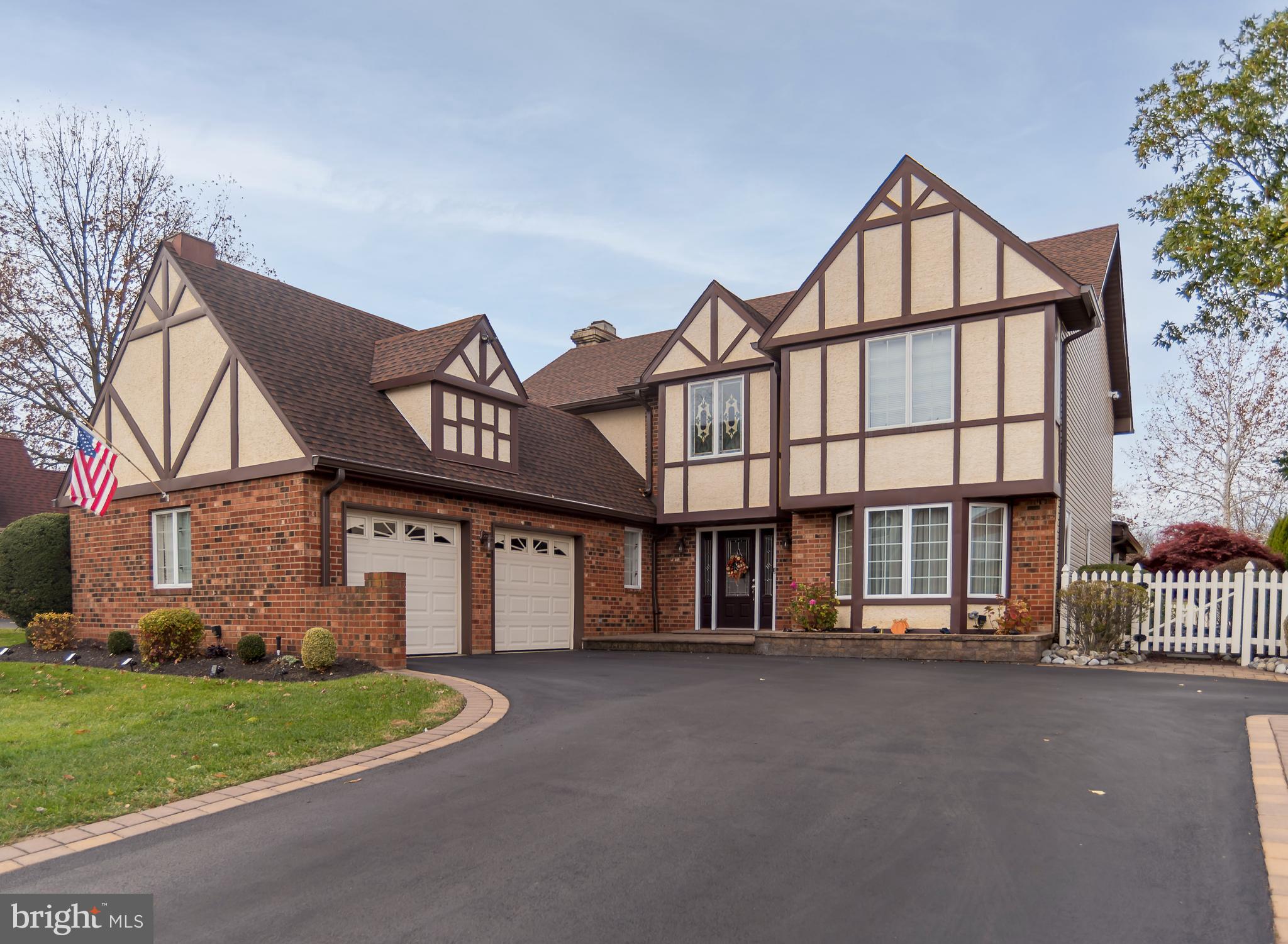 TORRESDALE MANOR - Residential