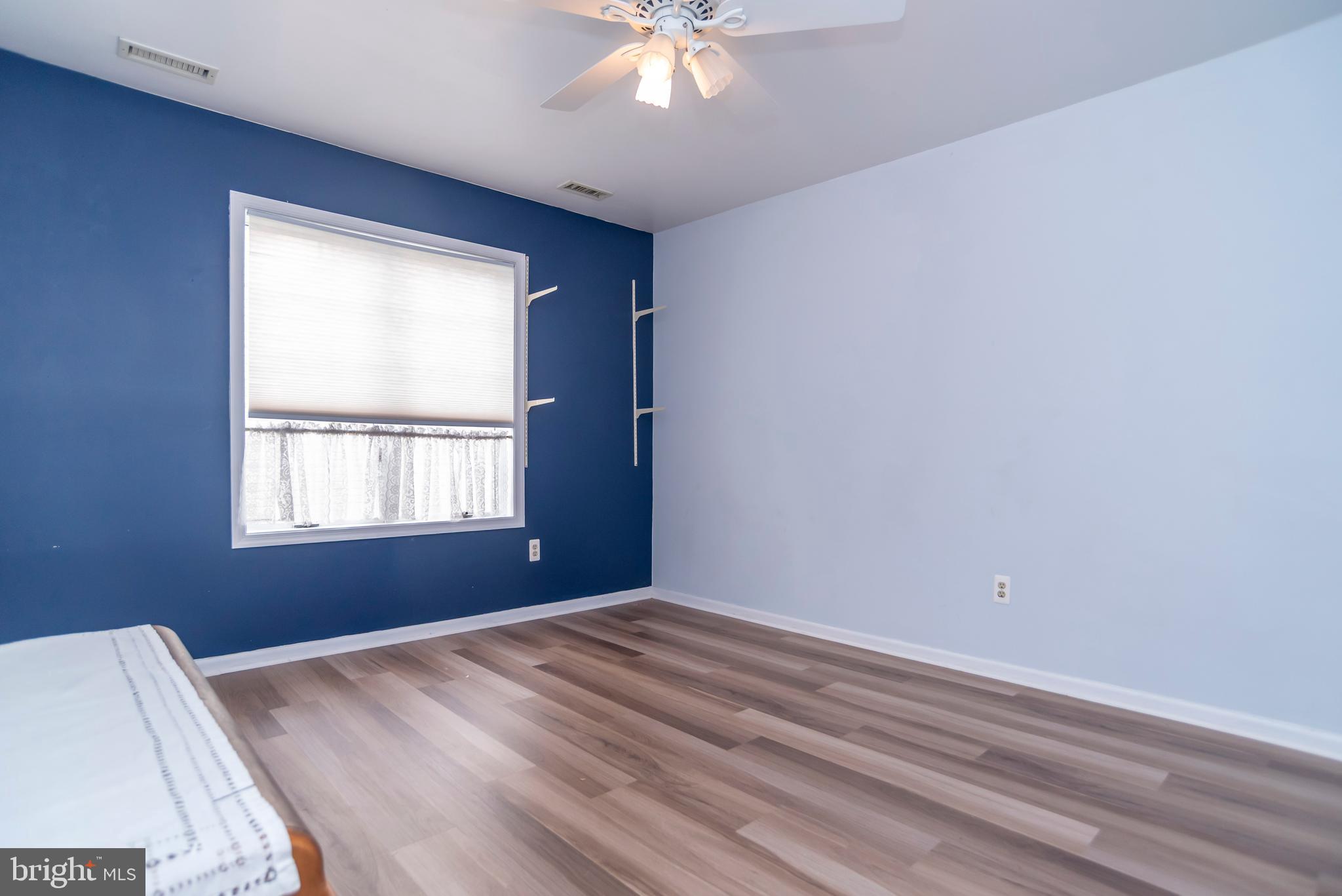 TORRESDALE MANOR - Residential