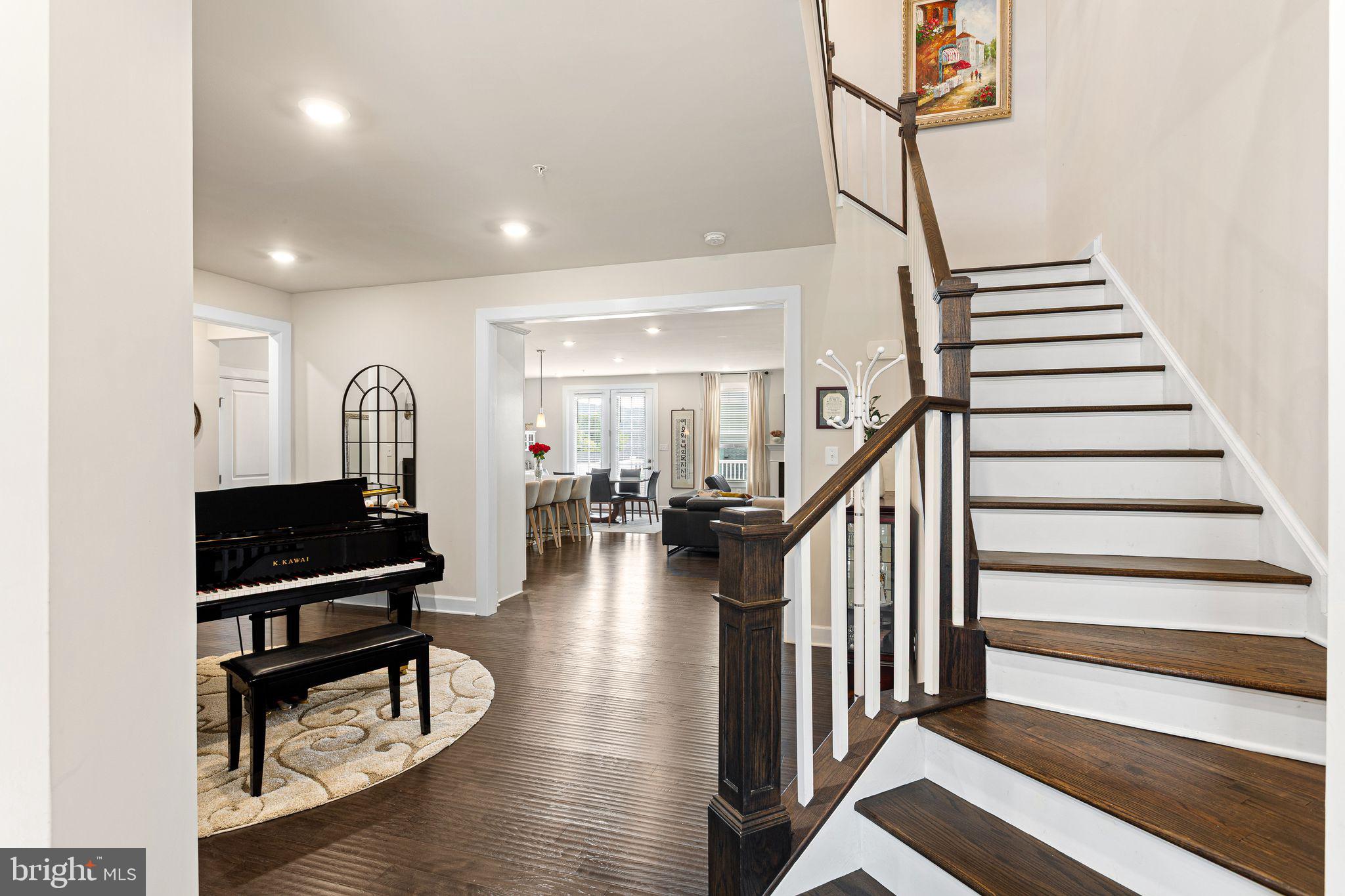 712 QUARRY POINT ROAD