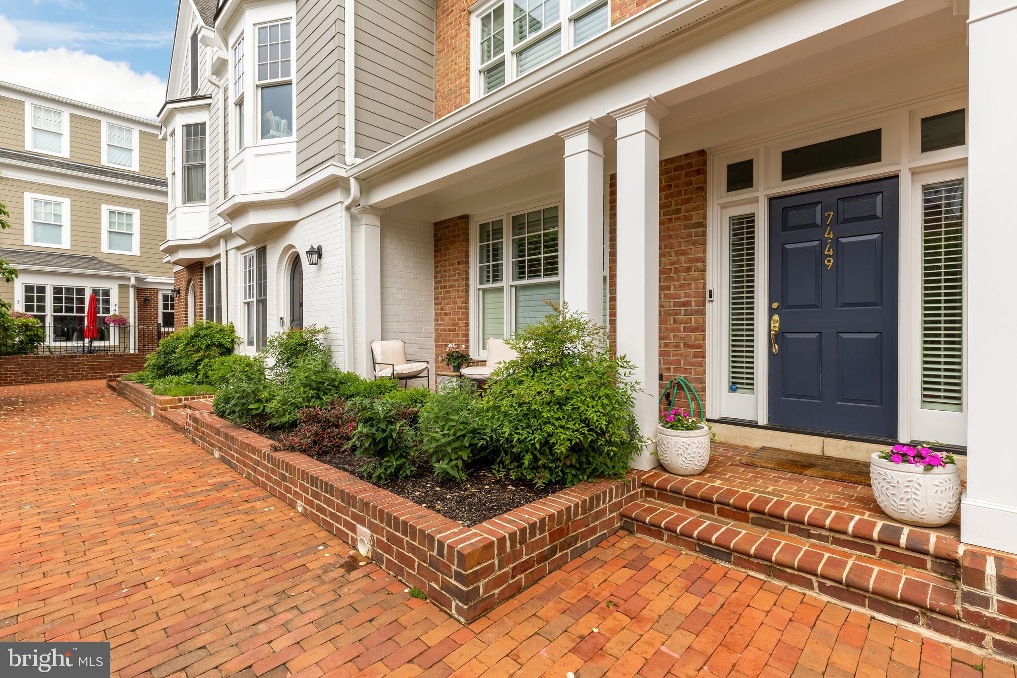 7449 ARLINGTON ROAD
