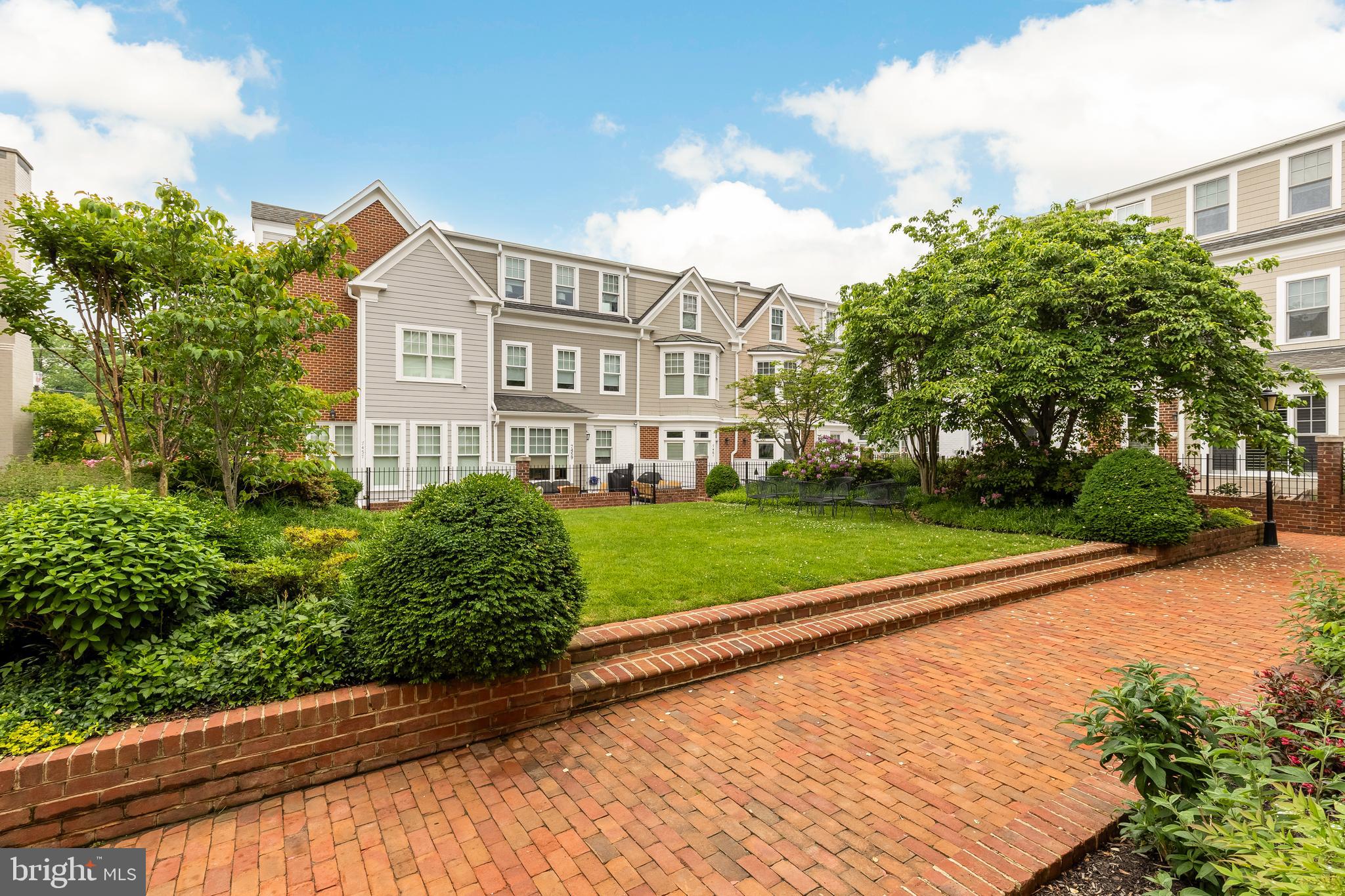 7449 ARLINGTON ROAD
