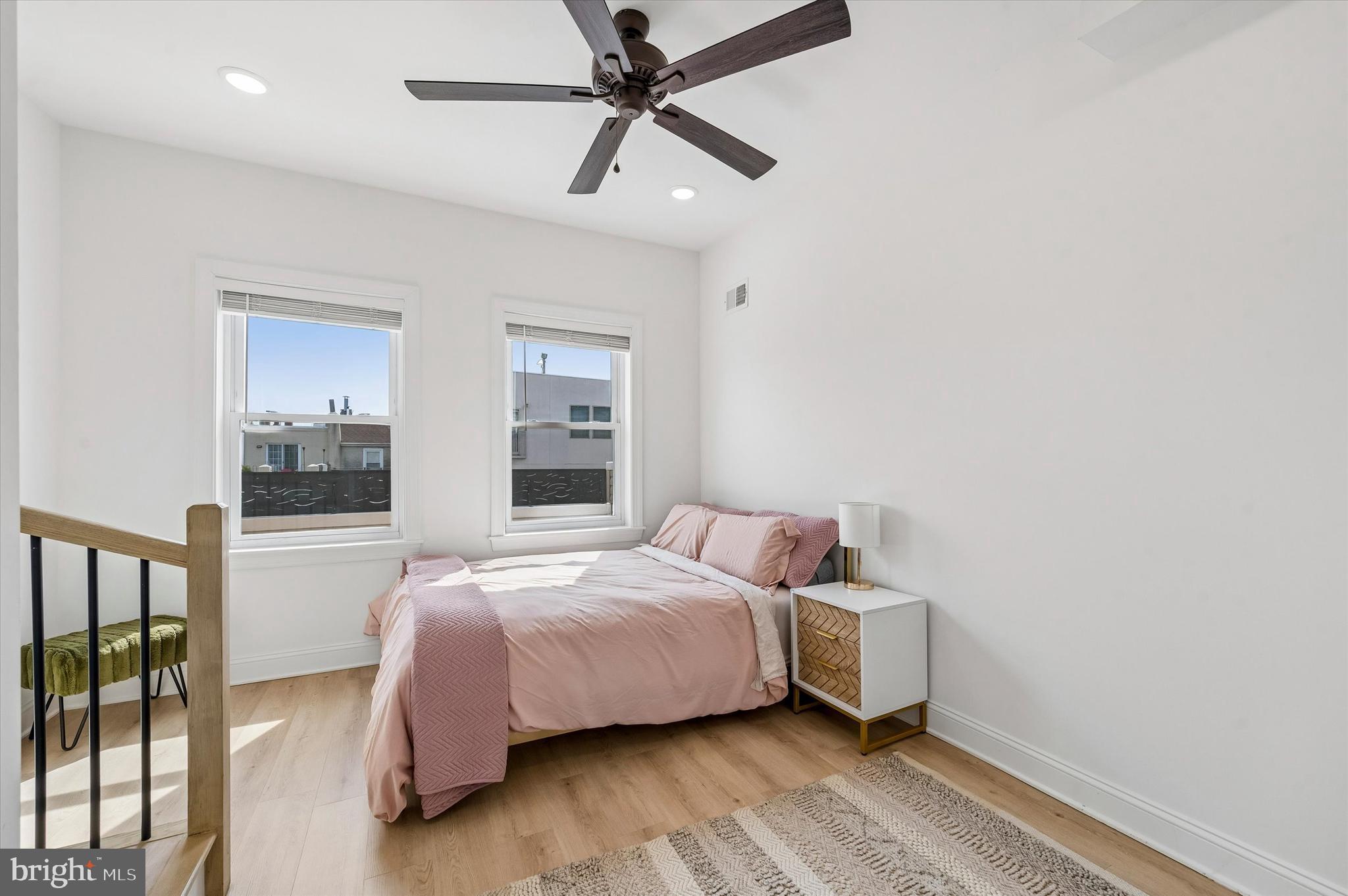 BELLA VISTA - Residential