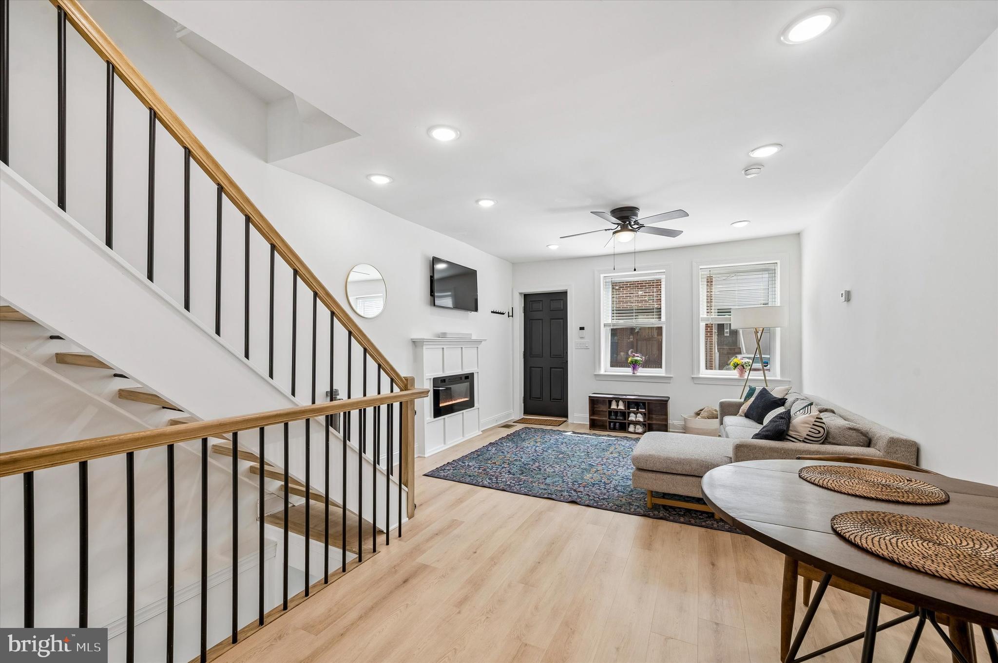 BELLA VISTA - Residential
