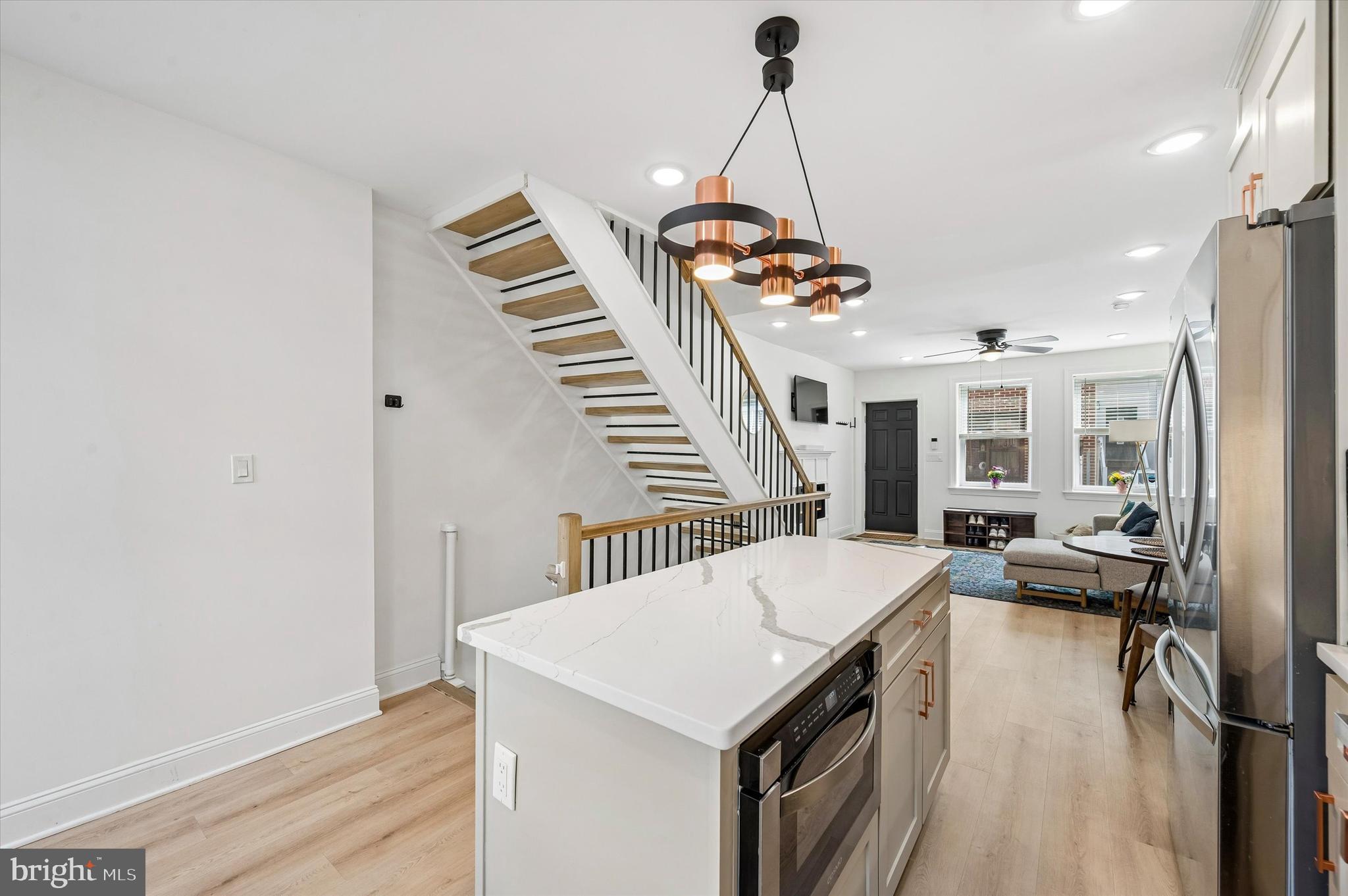BELLA VISTA - Residential