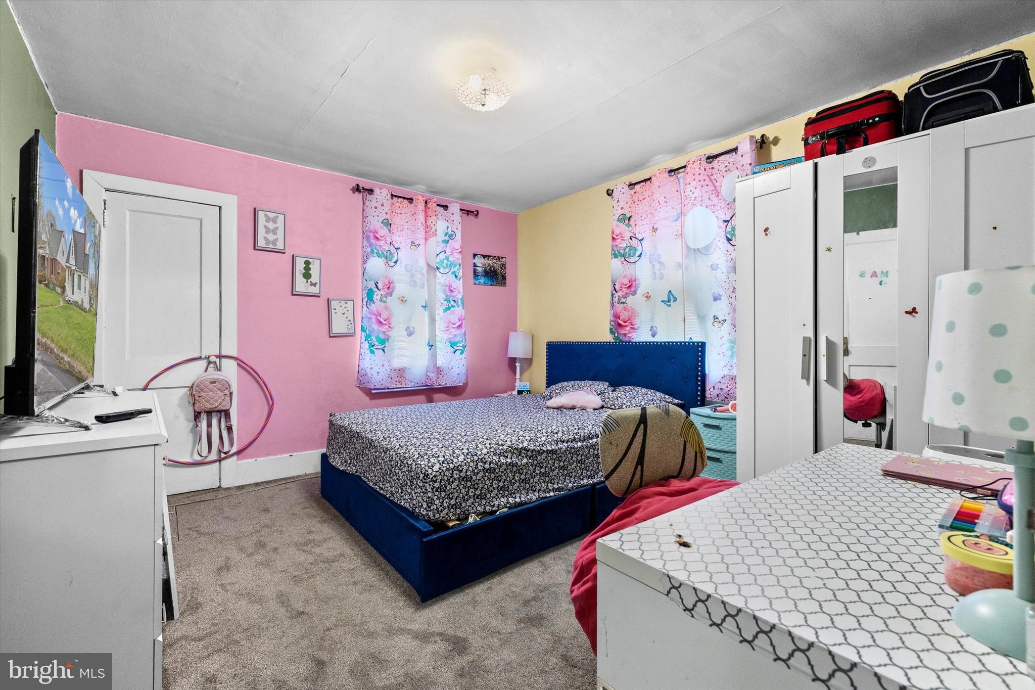 LAWNTON - Residential