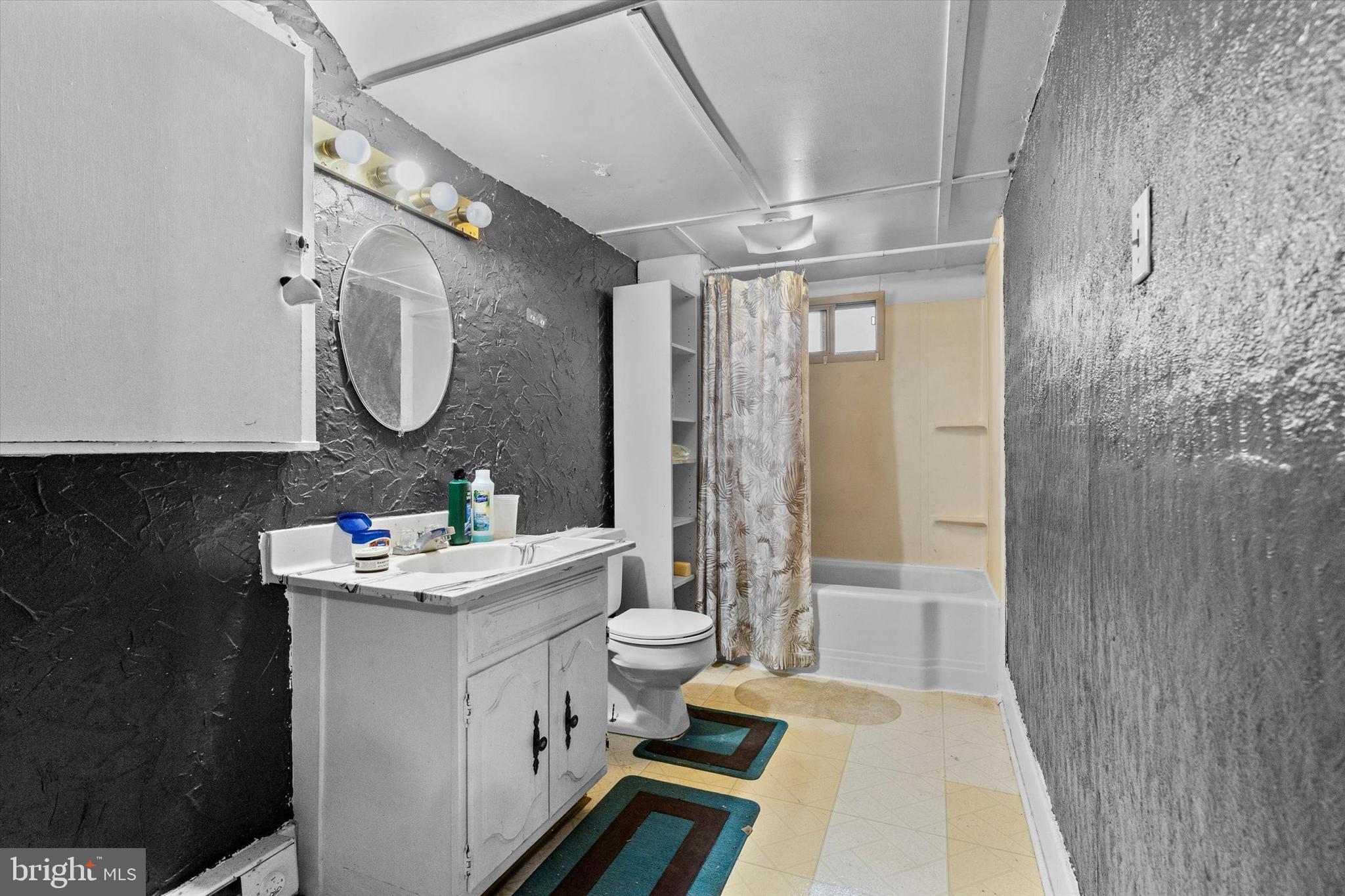 LAWNTON - Residential