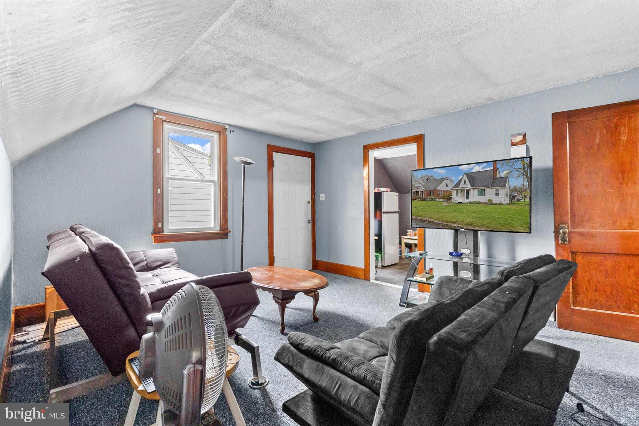 LAWNTON - Residential