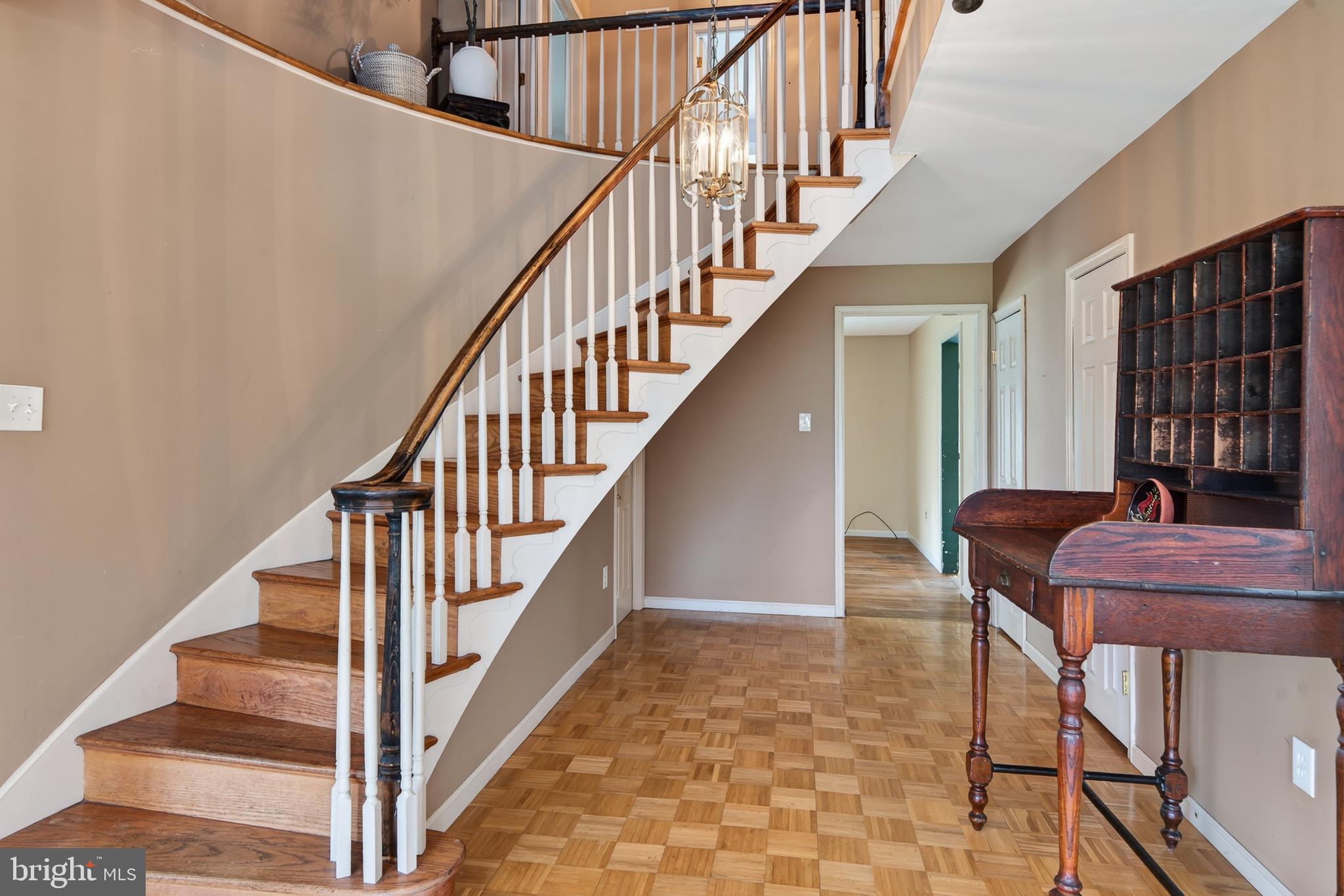 1381 SUMNEYTOWN PIKE