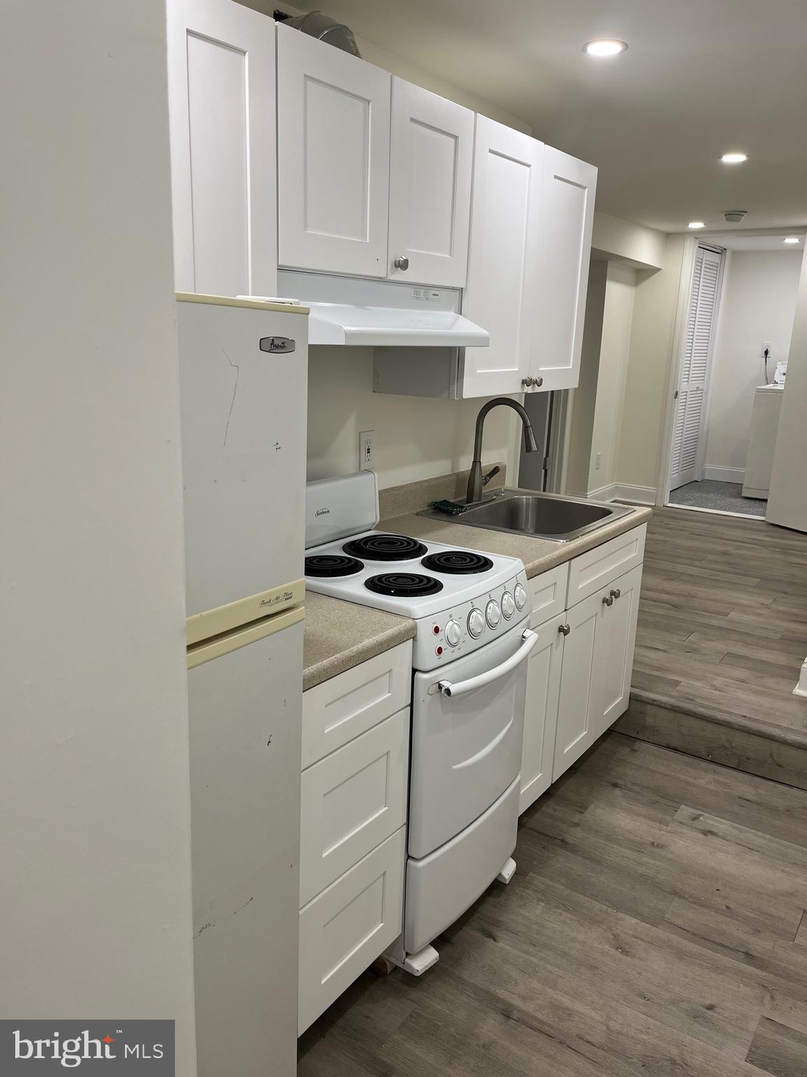 SUMMERDALE - Residential