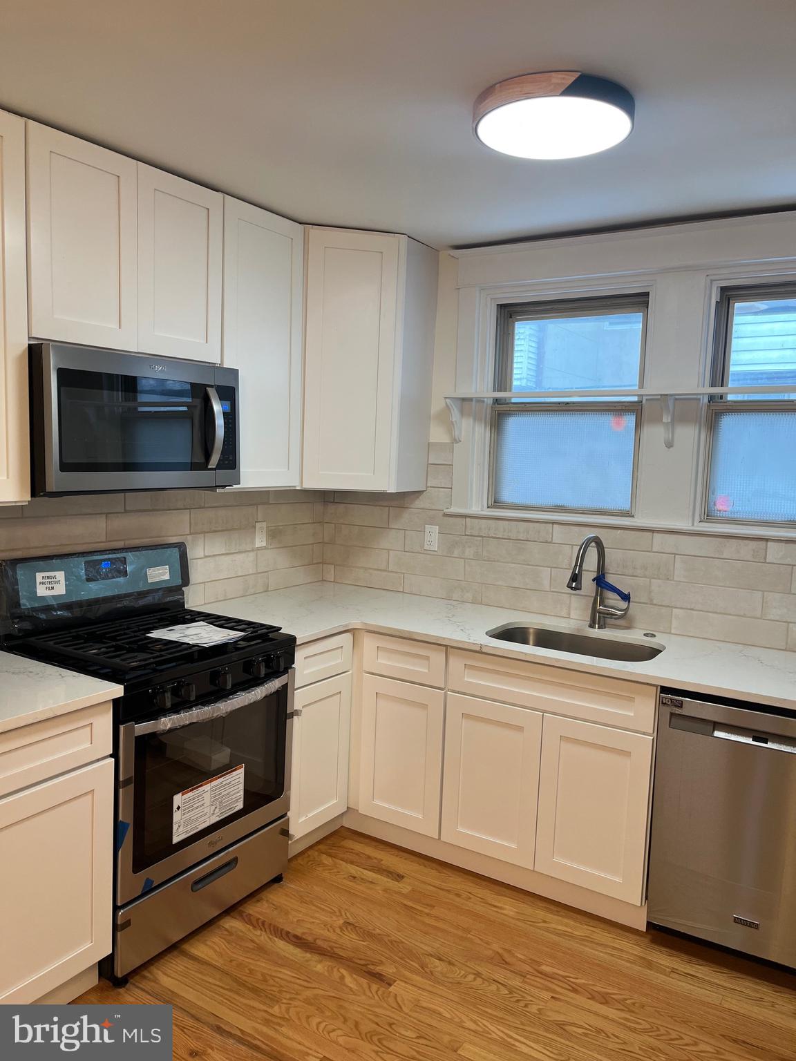 SUMMERDALE - Residential