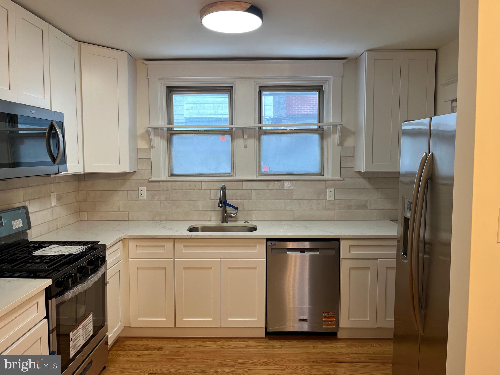 SUMMERDALE - Residential