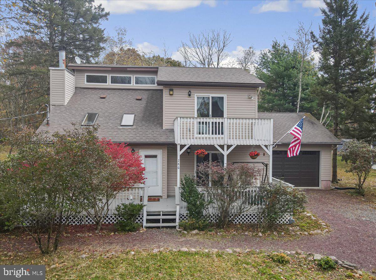 TOWAMENSING TRAILS - Residential
