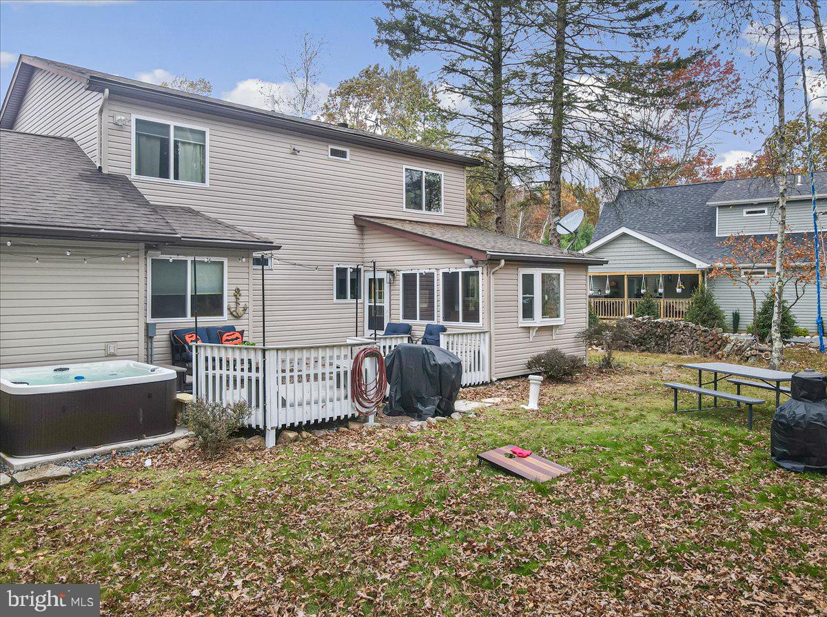 TOWAMENSING TRAILS - Residential