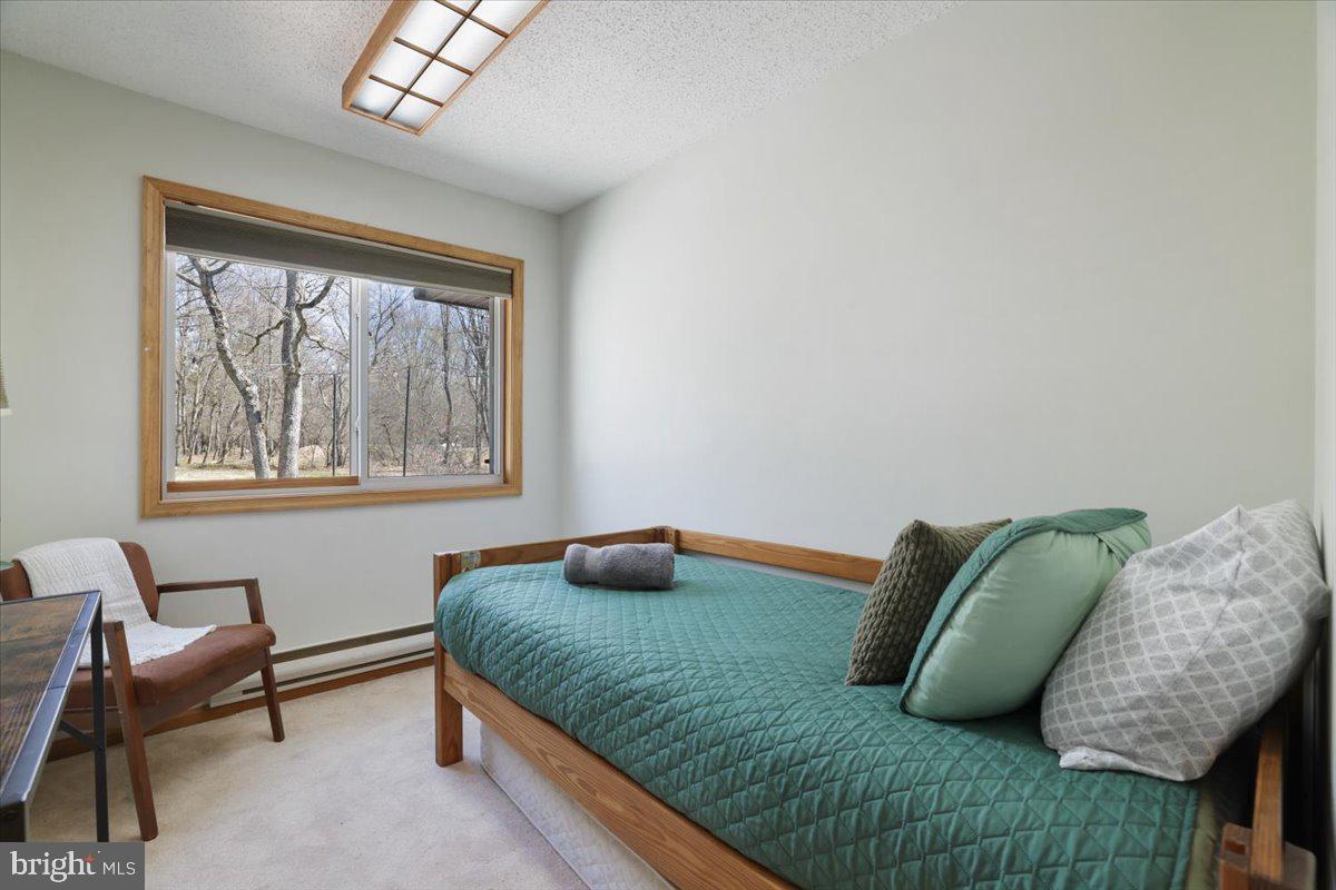 TOWAMENSING TRAILS - Residential