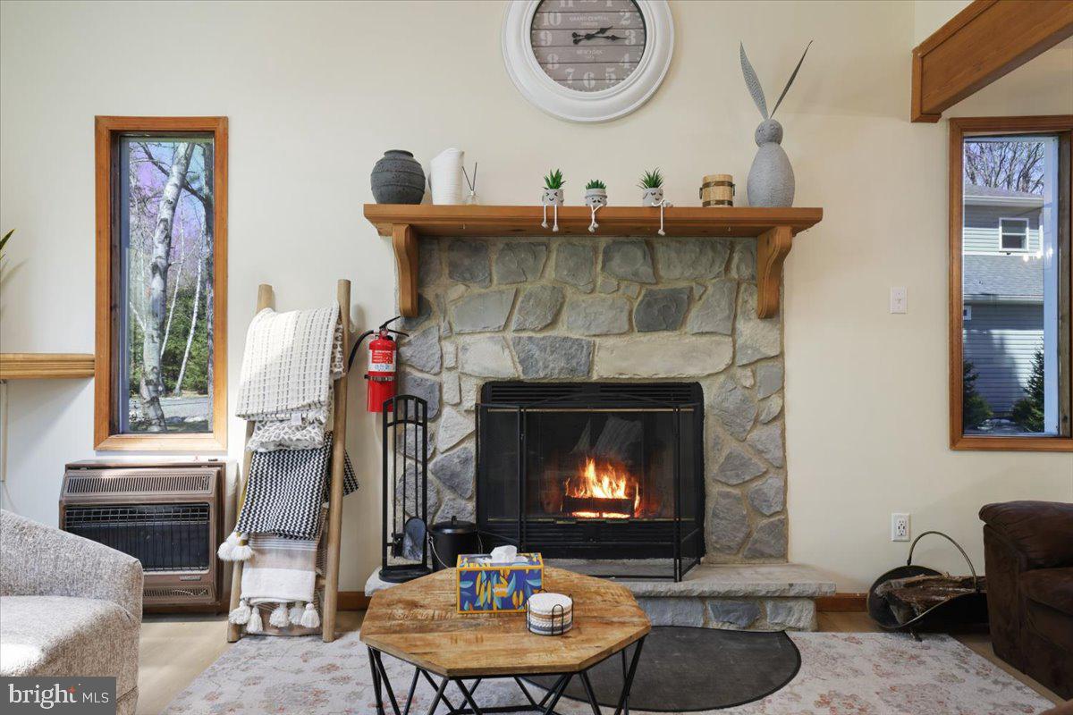 TOWAMENSING TRAILS - Residential