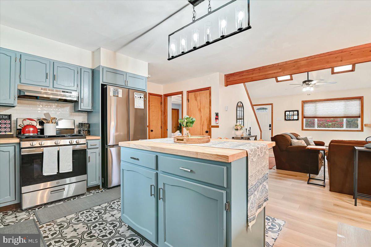 TOWAMENSING TRAILS - Residential