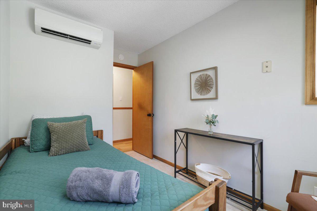 TOWAMENSING TRAILS - Residential