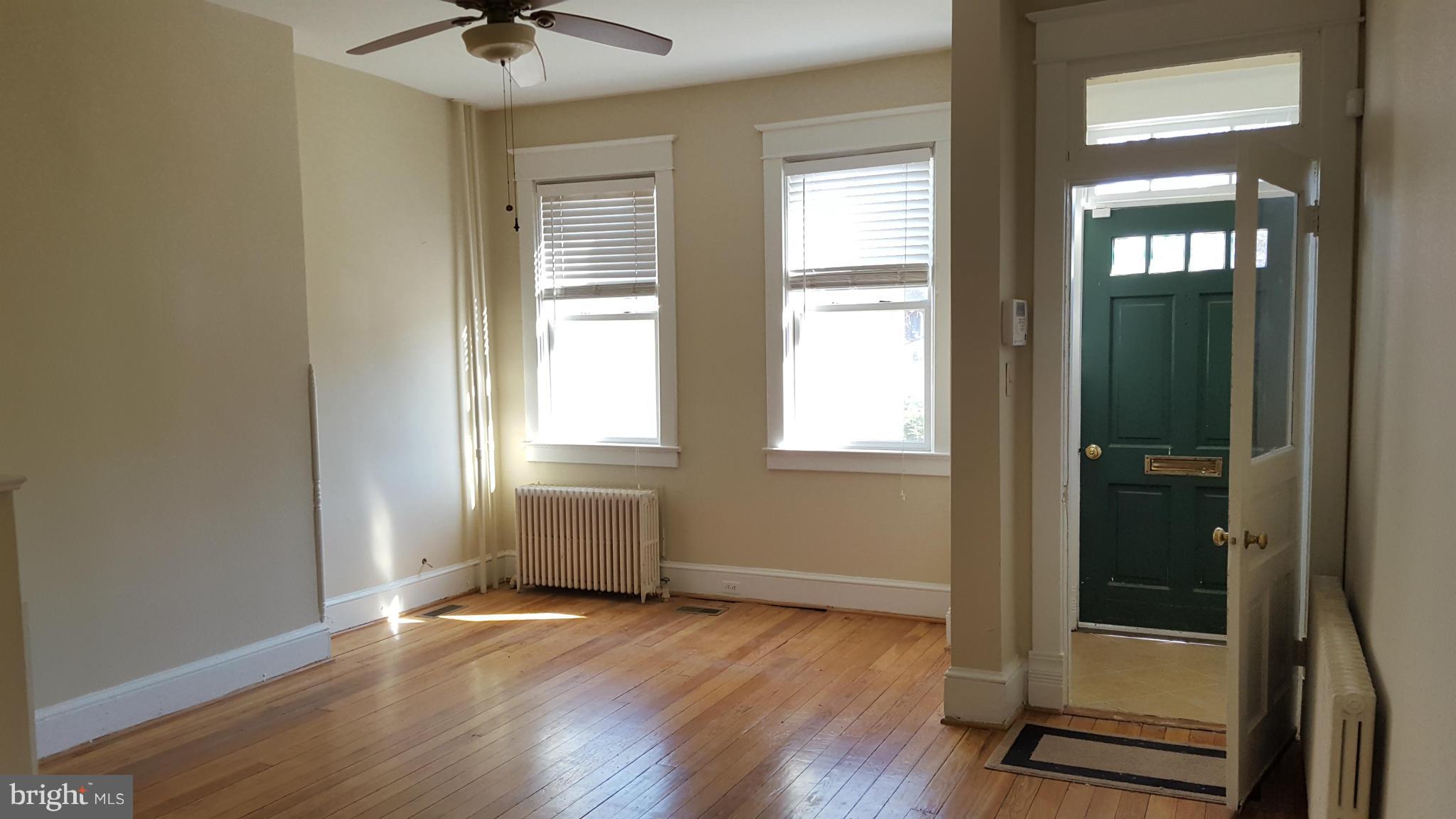 OLD TOWN - Residential Lease