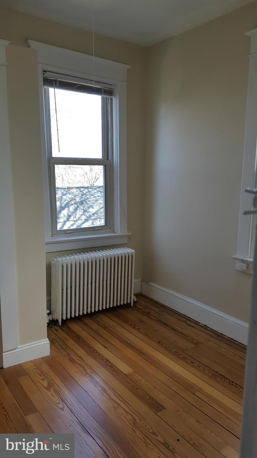 OLD TOWN - Residential Lease