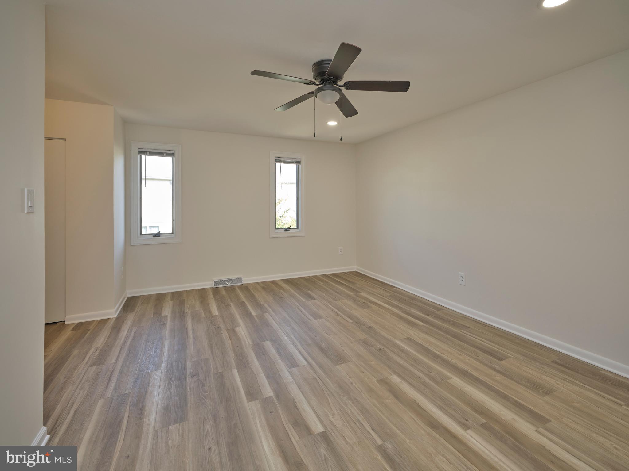 INGHAM MEWS - Residential Lease