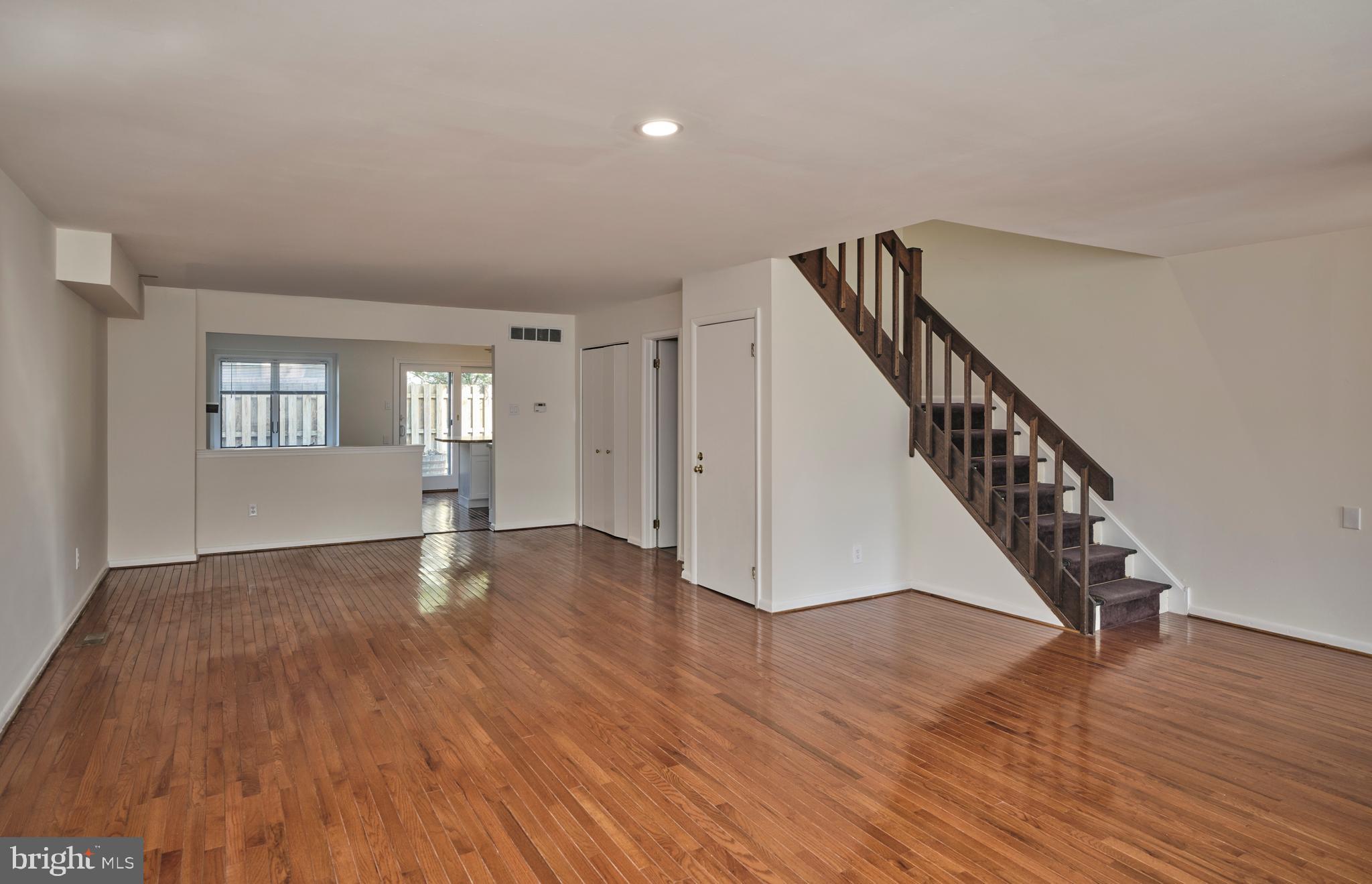 INGHAM MEWS - Residential Lease