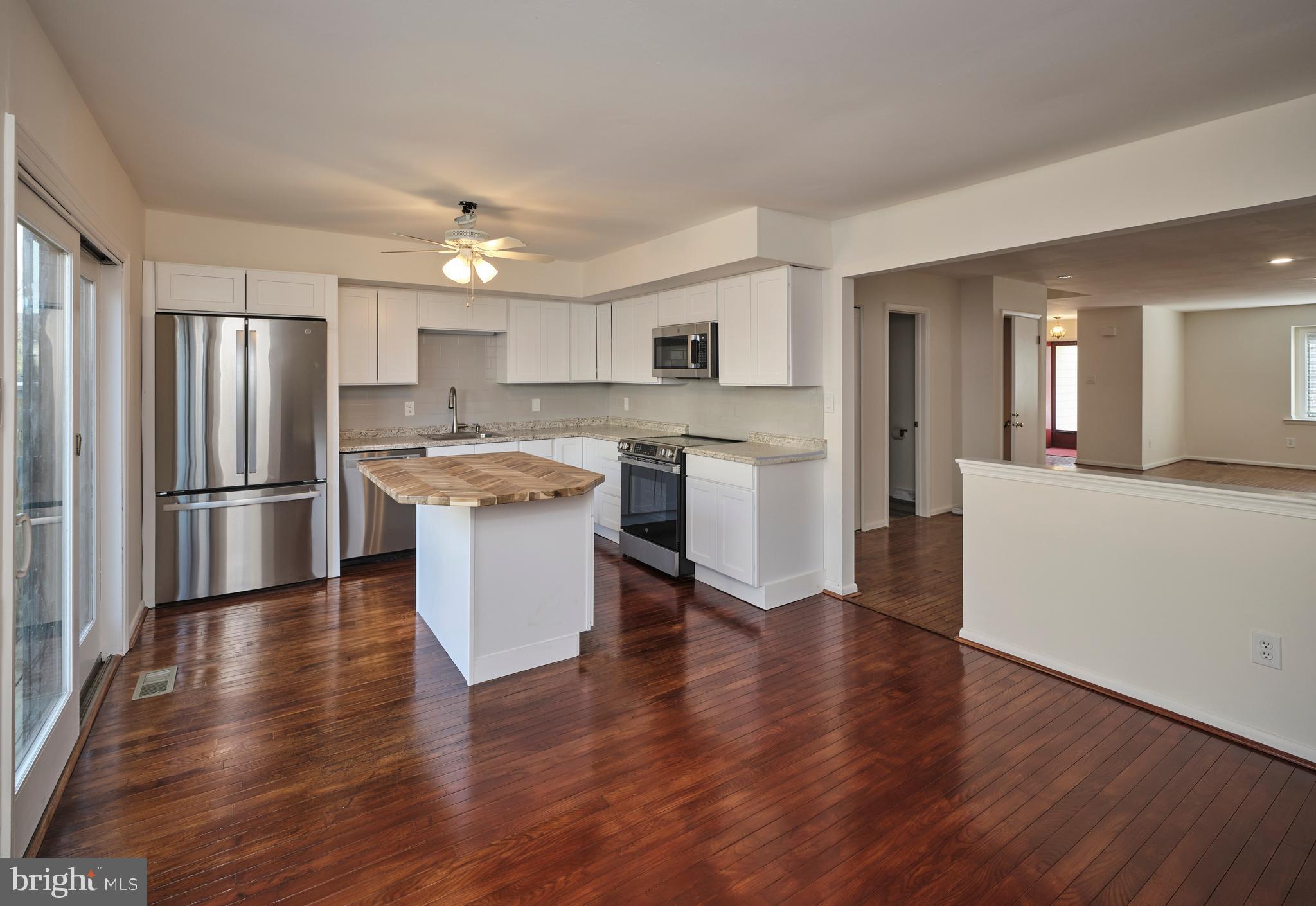 INGHAM MEWS - Residential Lease