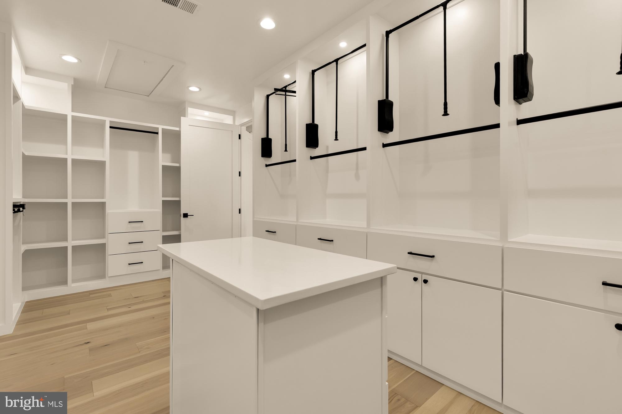 DRANESVILLE - Residential