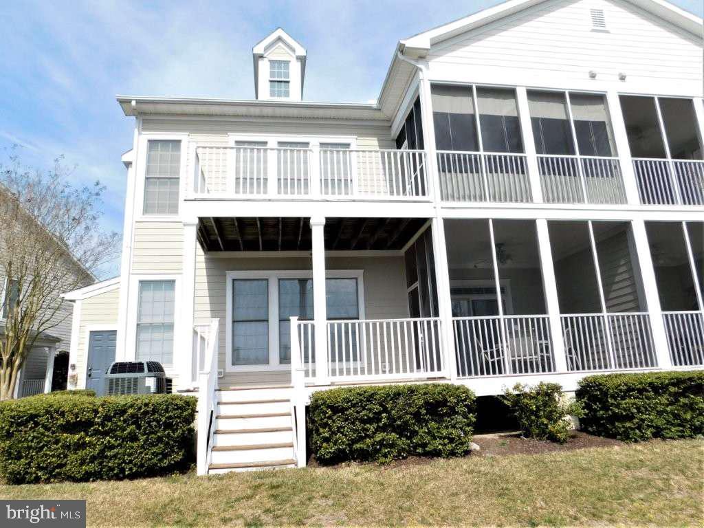 212 OCTOBER GLORY AVENUE C