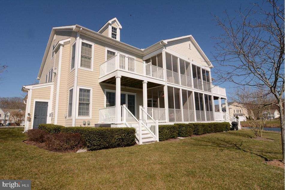 212 OCTOBER GLORY AVENUE C