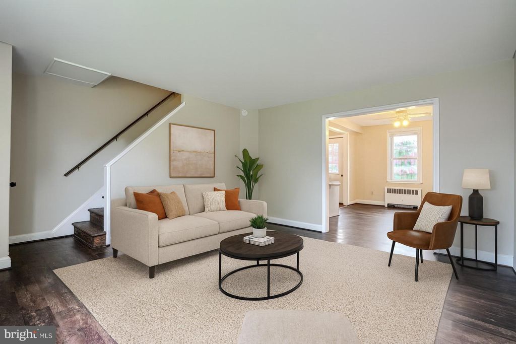 Photo of 1710 White Oak Ave, PARKVILLE, MD 21234 (MLS # MDBC2141720)